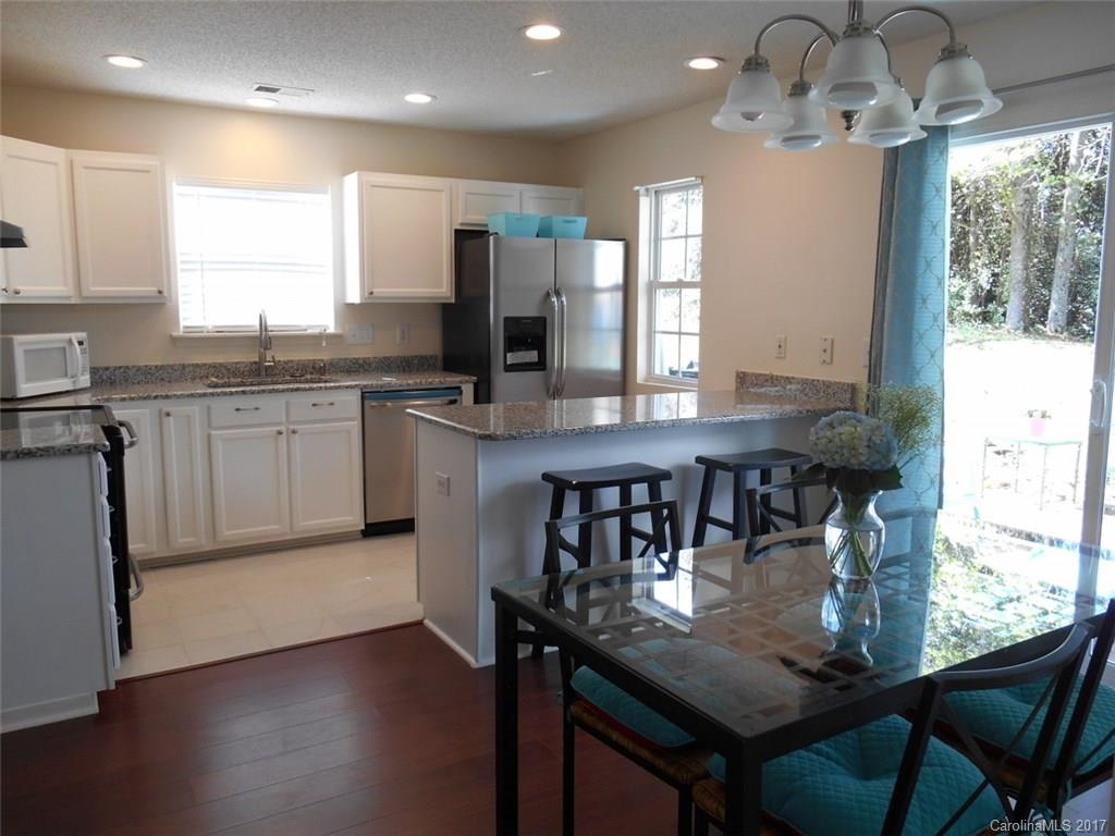 Maplecrest - Residential