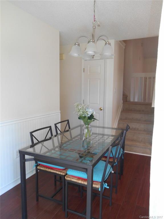 Maplecrest - Residential