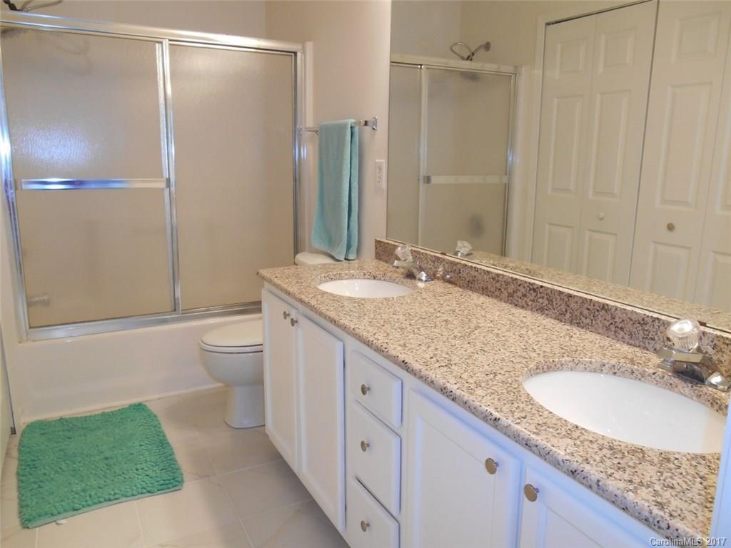 Maplecrest - Residential