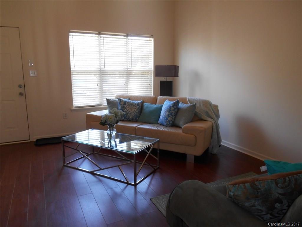 Maplecrest - Residential