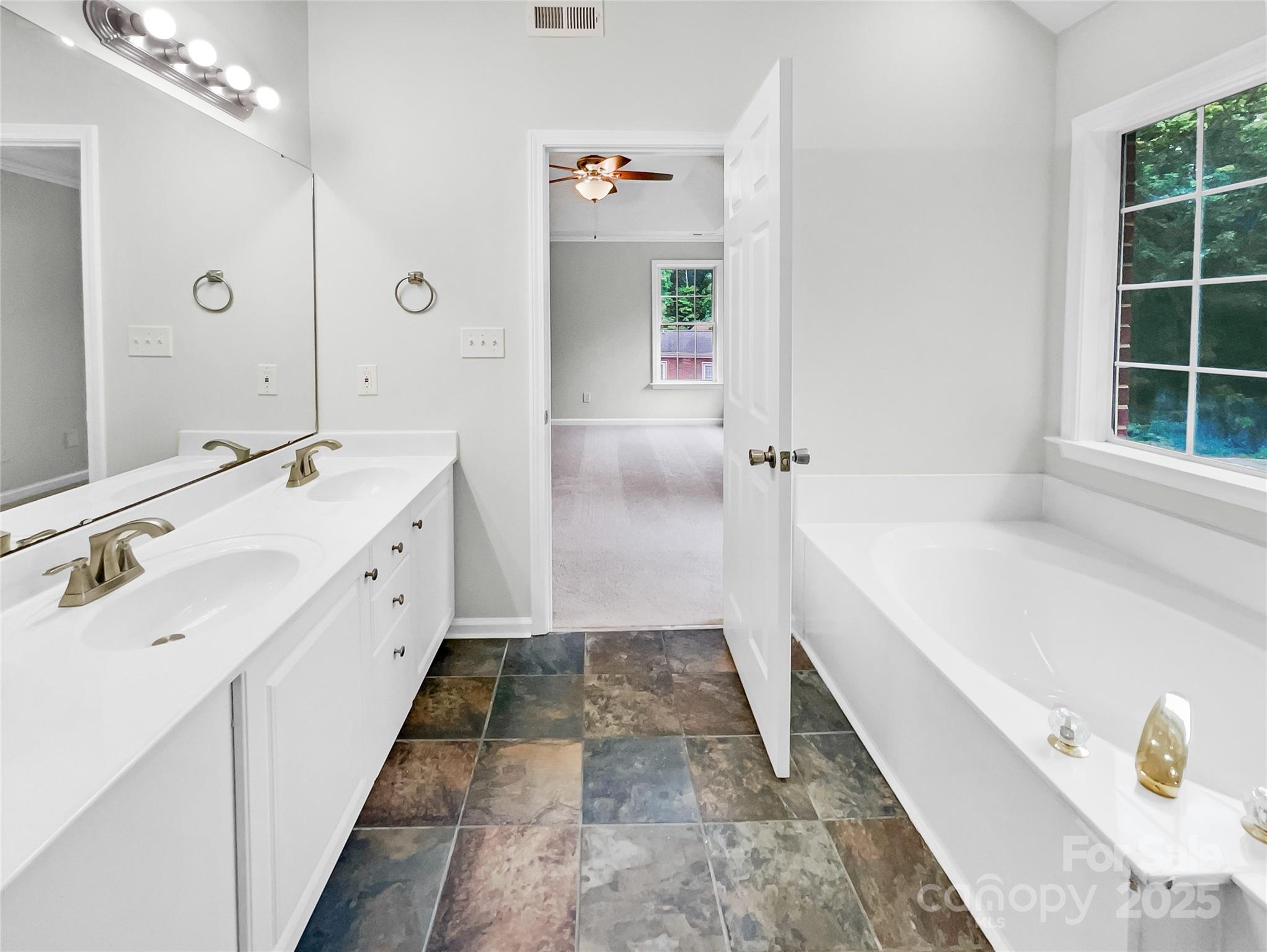 Tealwood - Residential