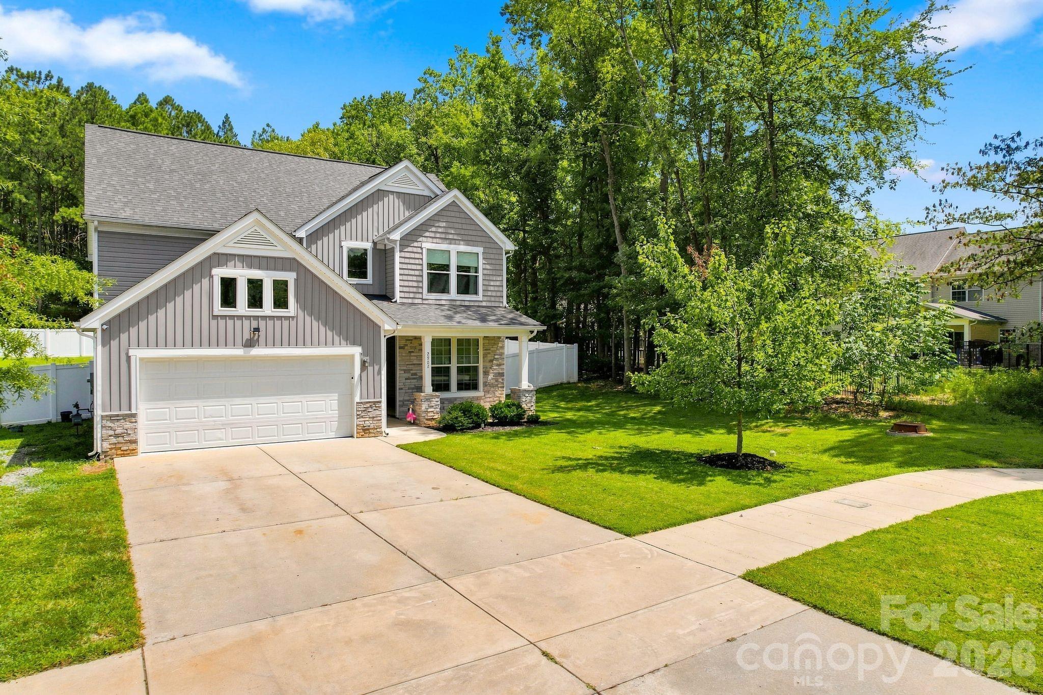 2902 Oakdale Road