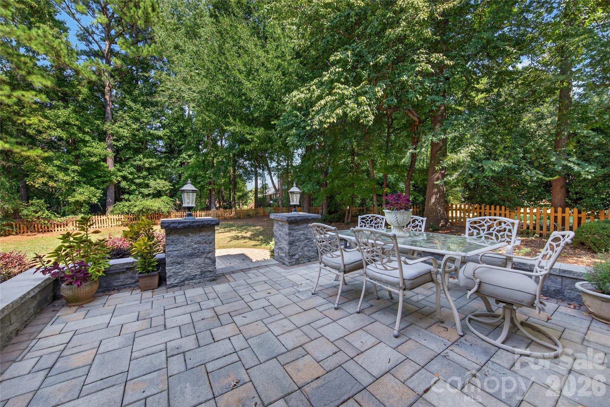 12135 Darby Chase Drive
