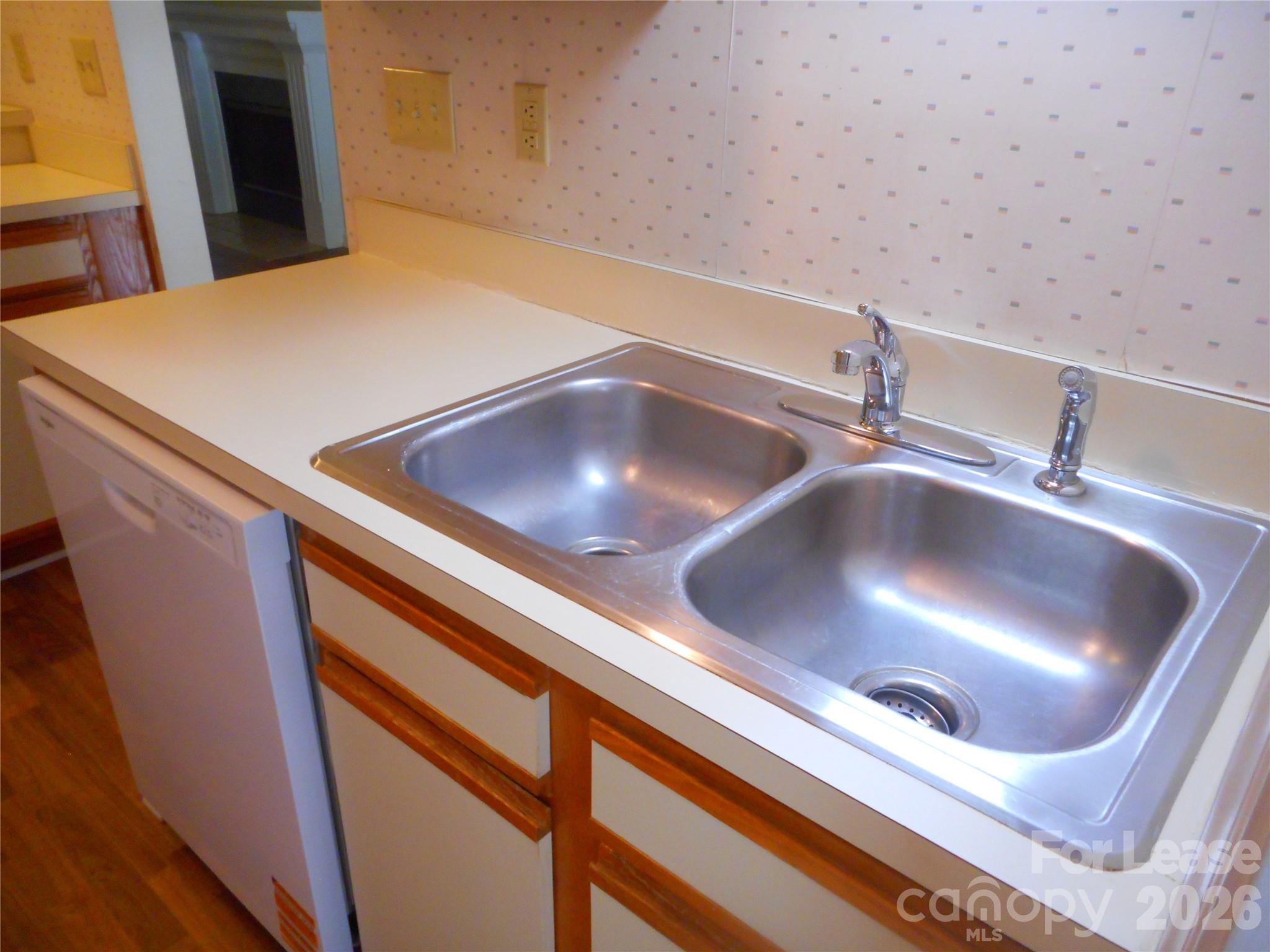 Bevington Pines - Residential Lease