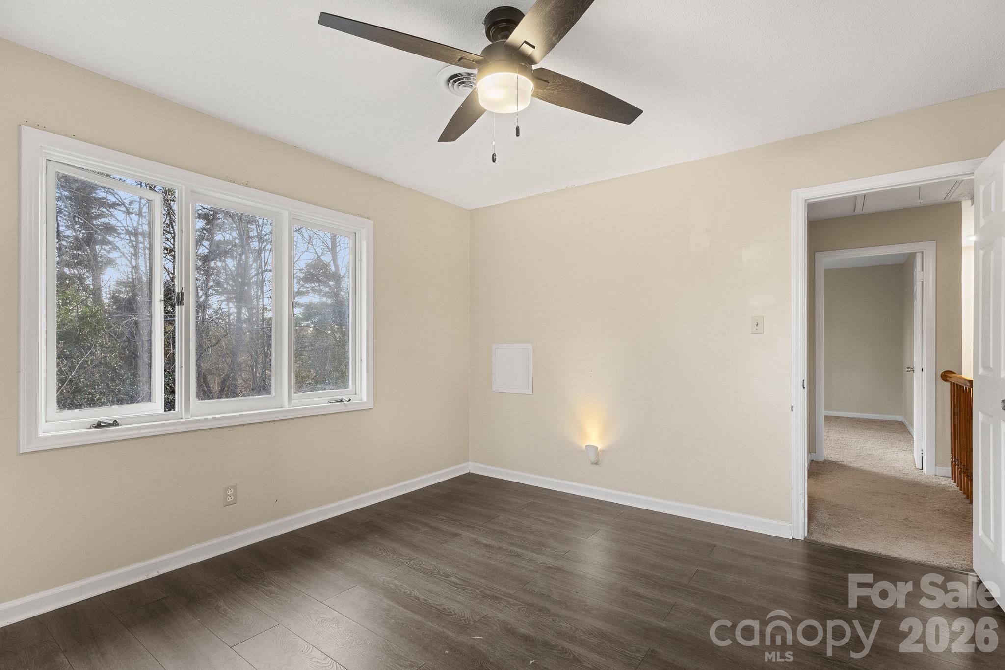 Tega Cay - Residential