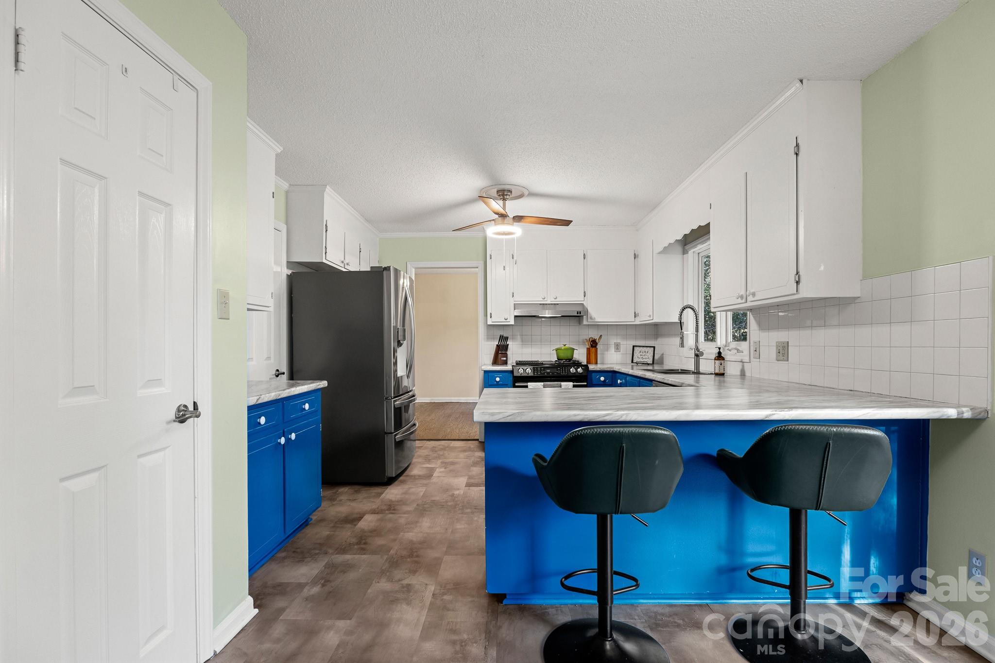 Tega Cay - Residential