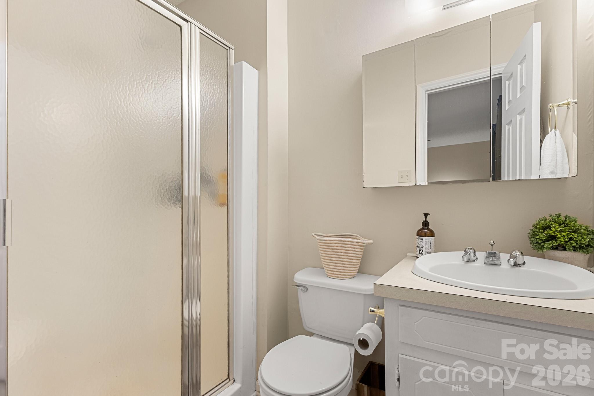 Tega Cay - Residential