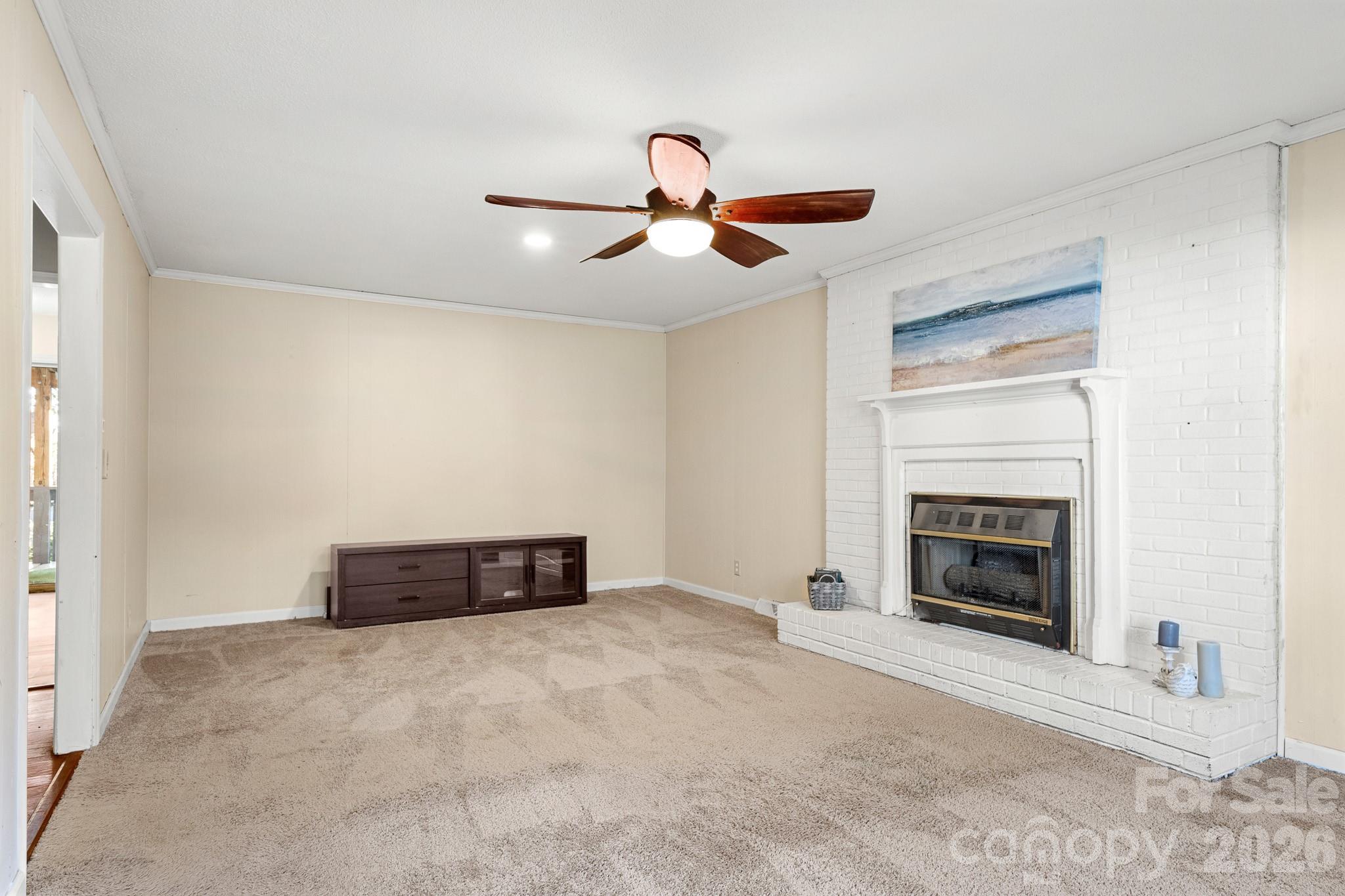 Tega Cay - Residential