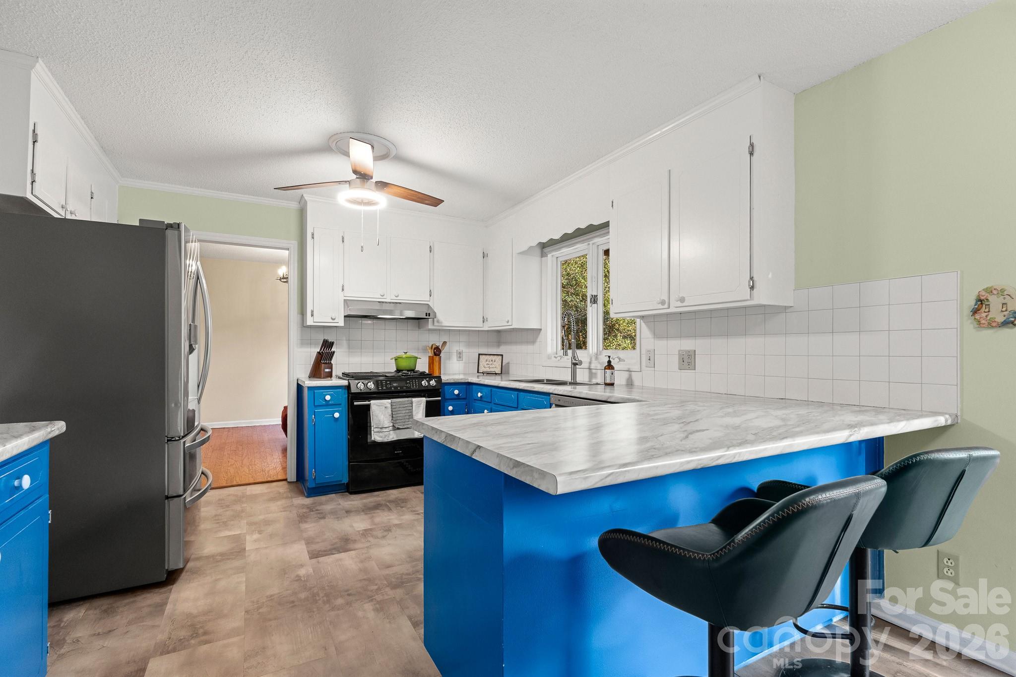 Tega Cay - Residential