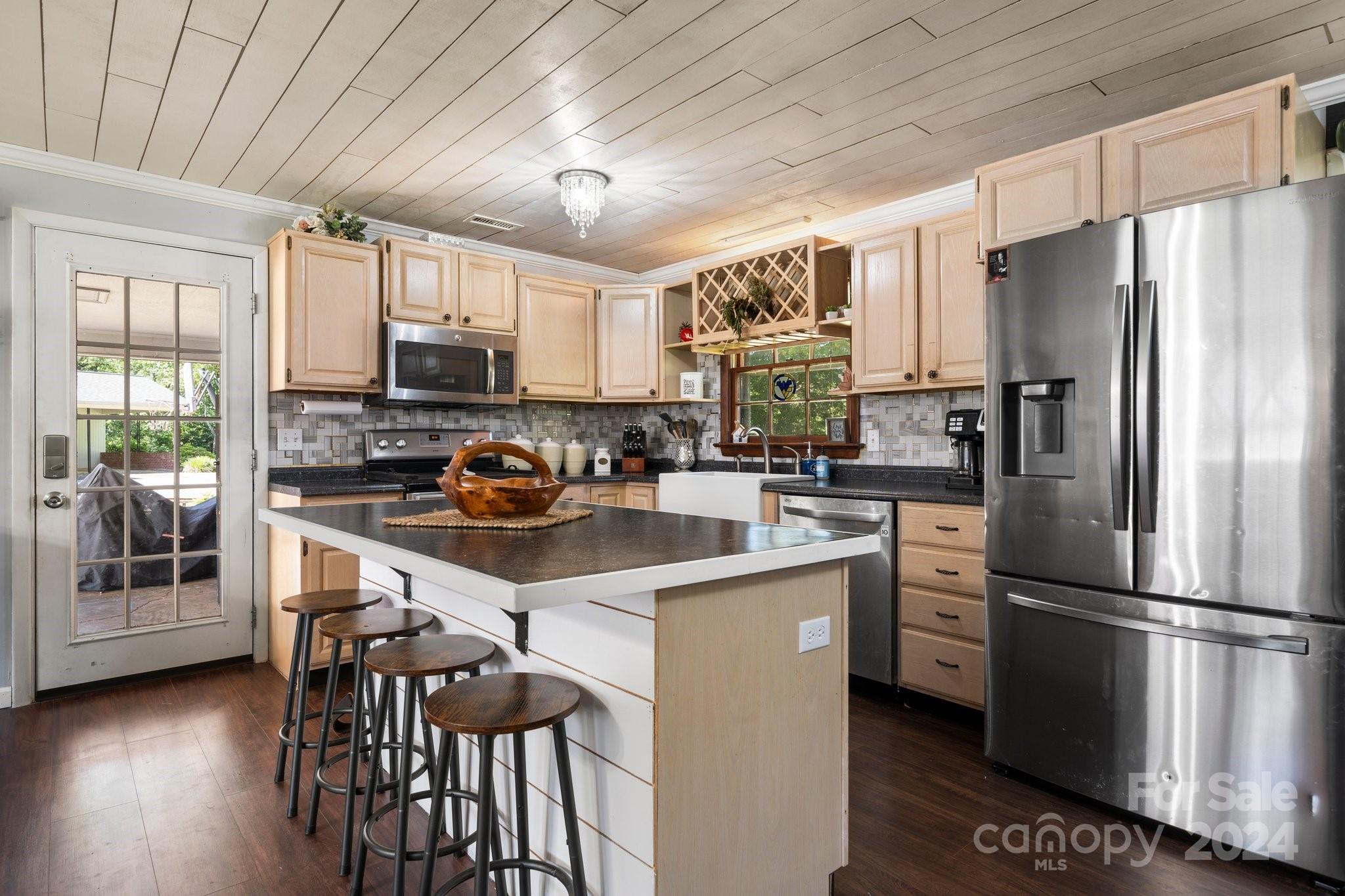 Random Woods - Residential