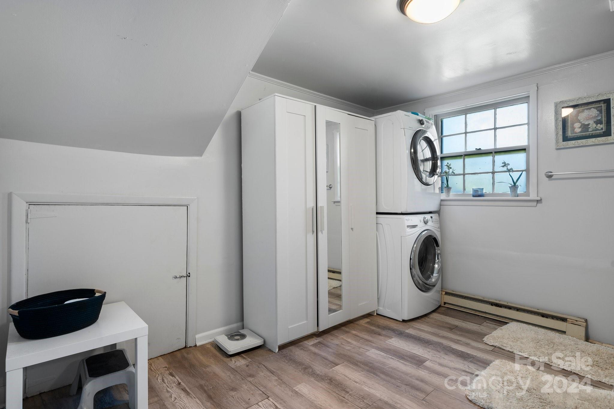 Random Woods - Residential