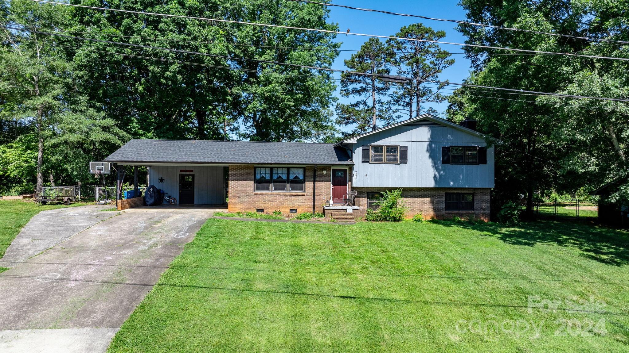 Random Woods - Residential