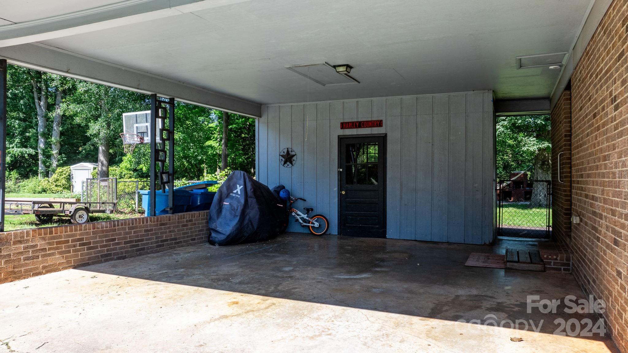 Random Woods - Residential