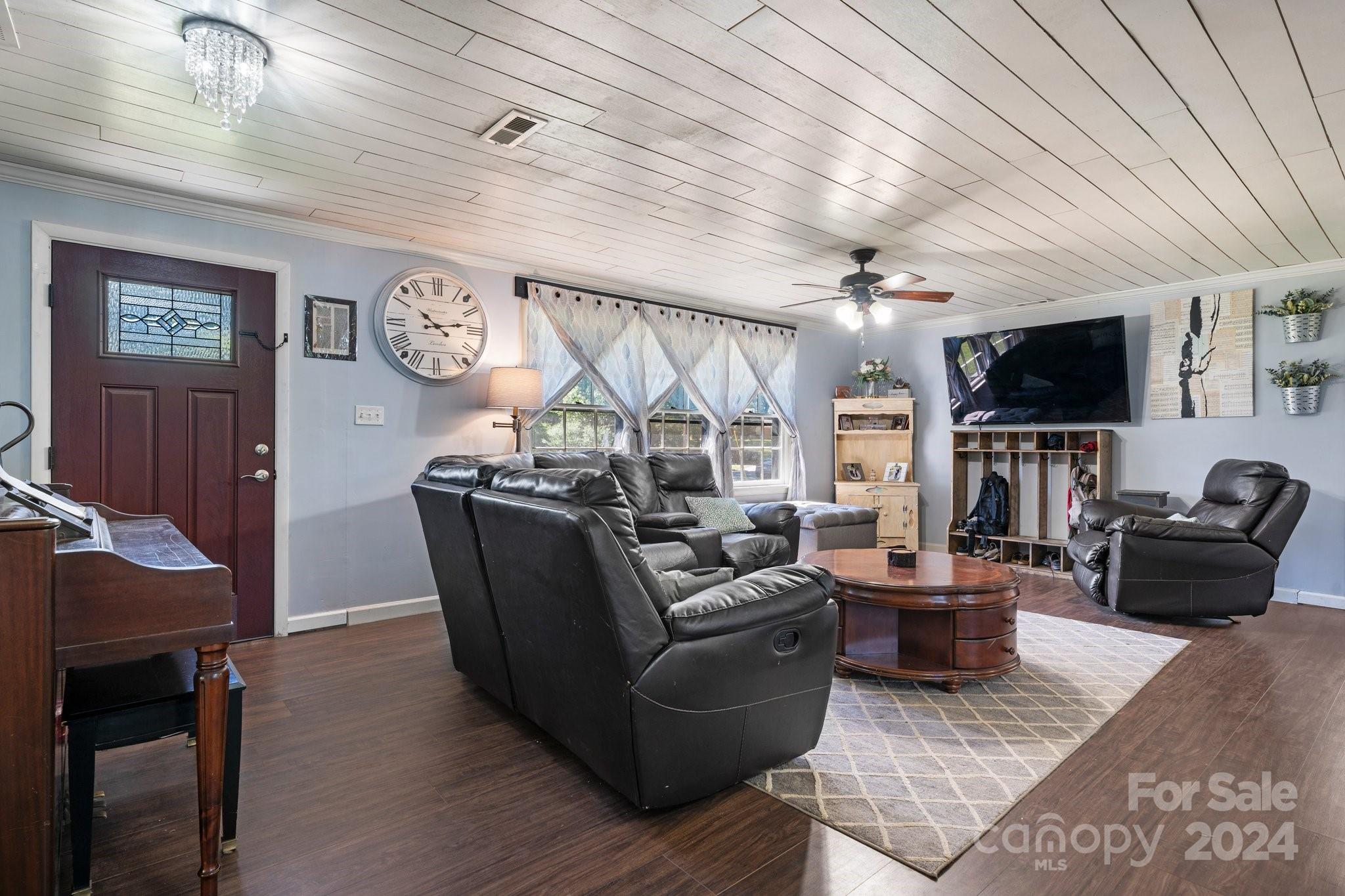 Random Woods - Residential