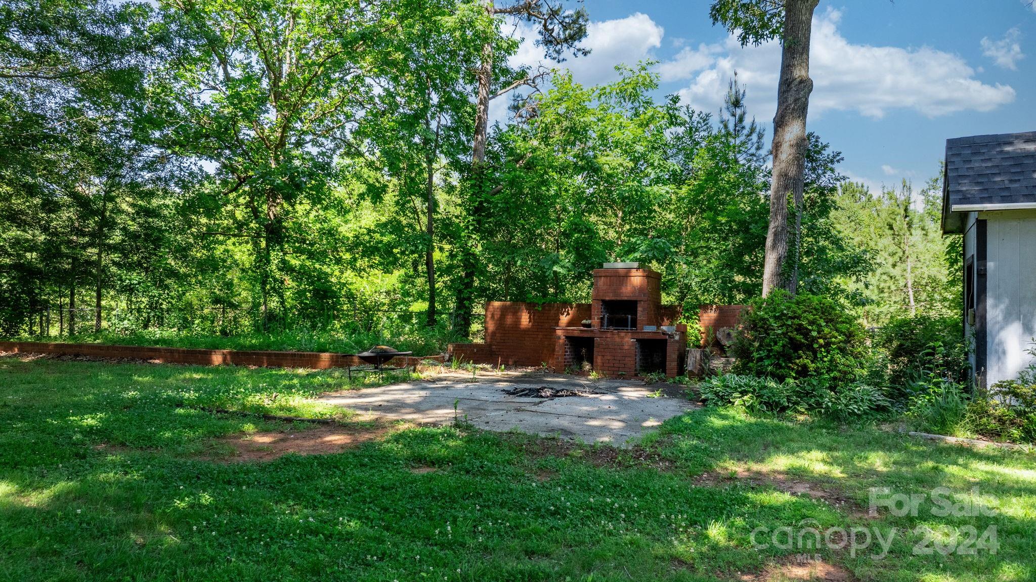 Random Woods - Residential