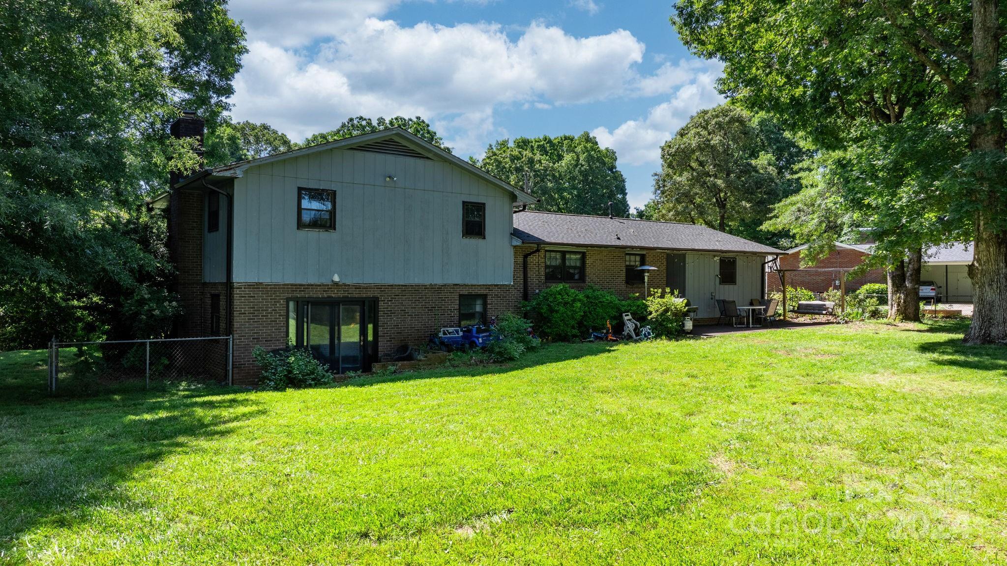 Random Woods - Residential