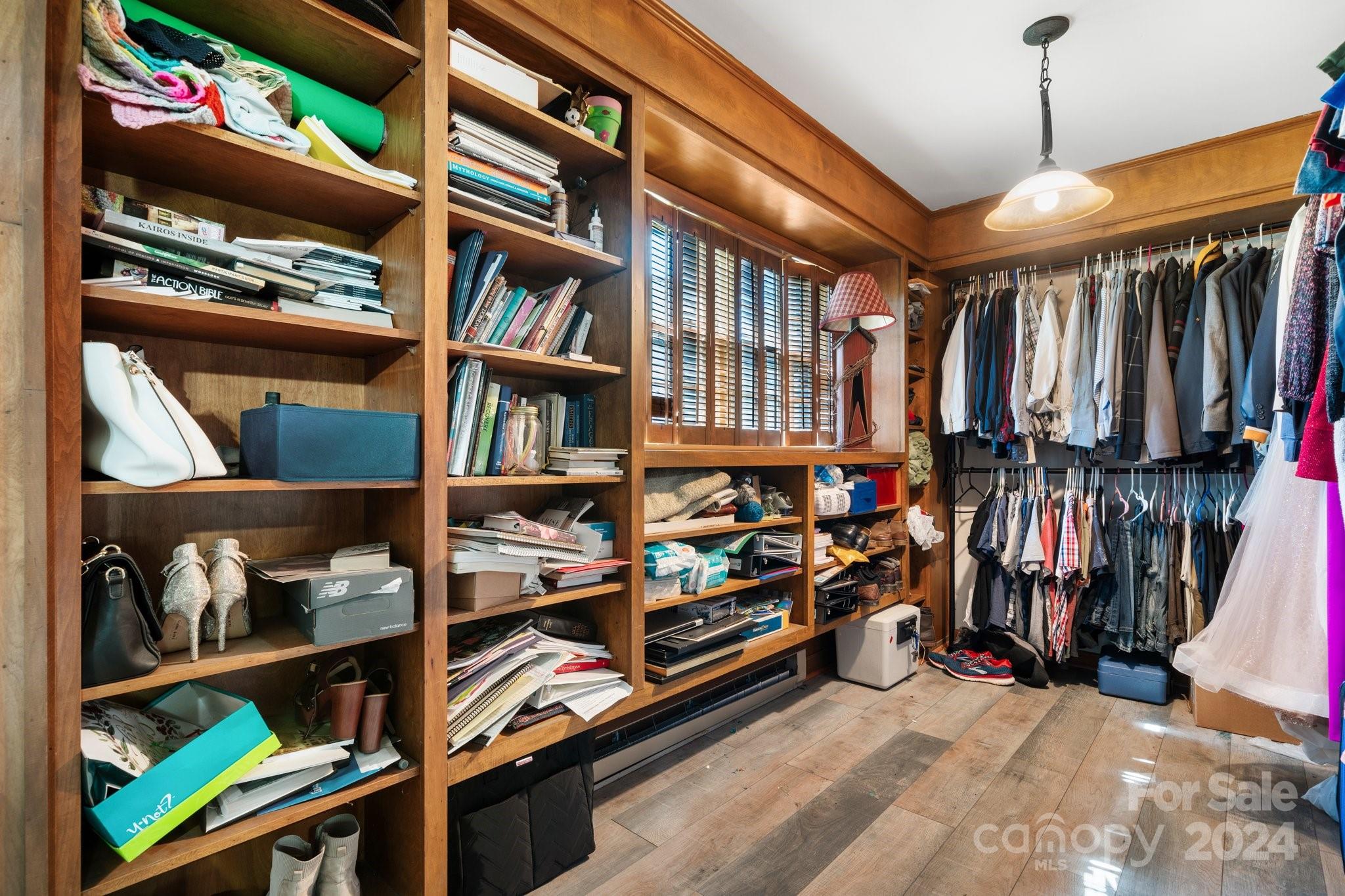 Random Woods - Residential