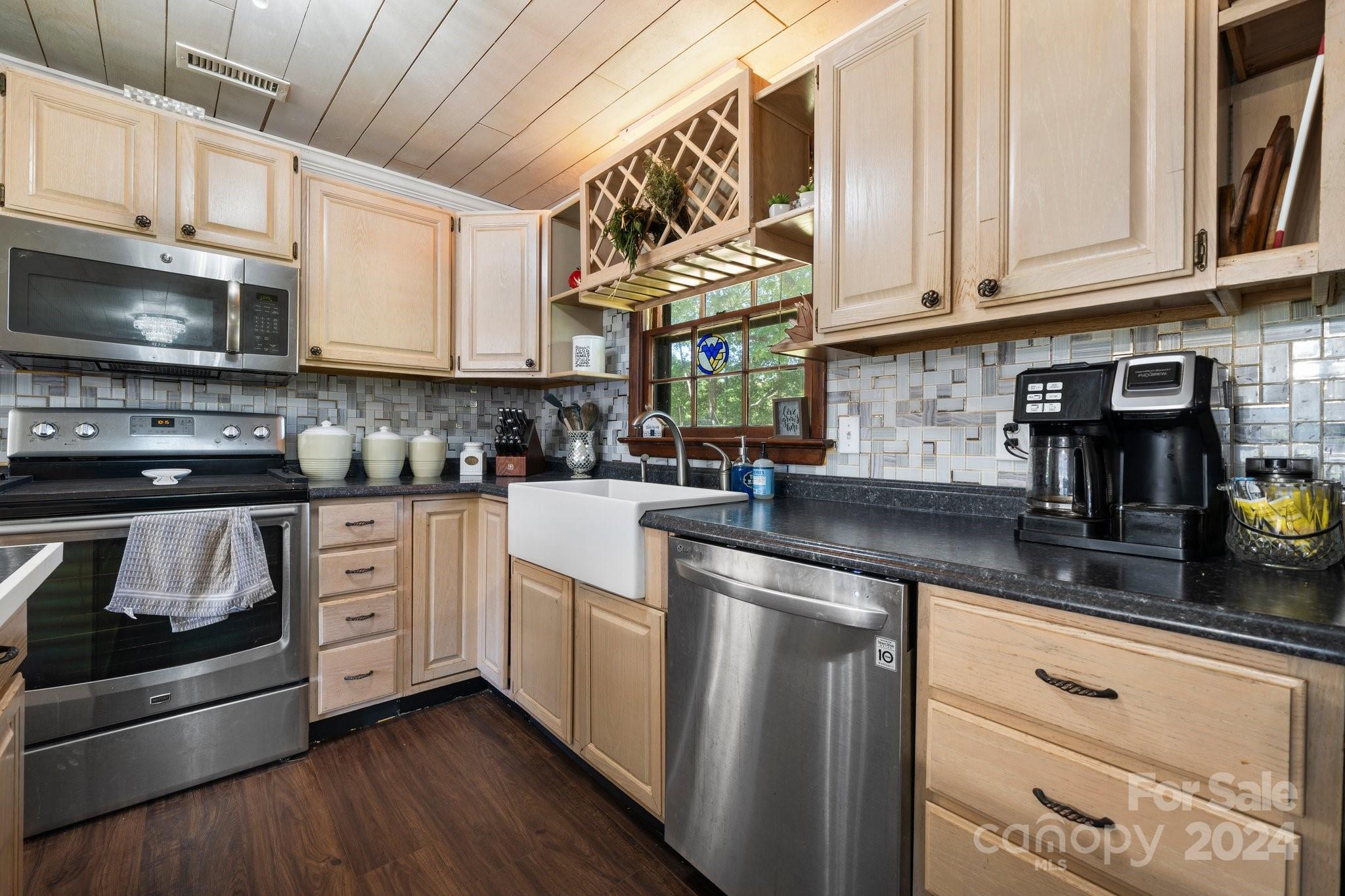 Random Woods - Residential