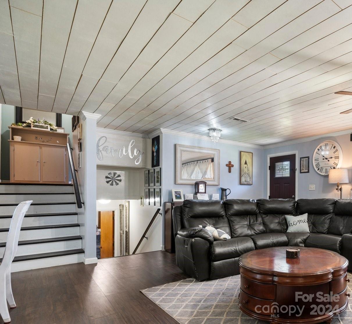 Random Woods - Residential