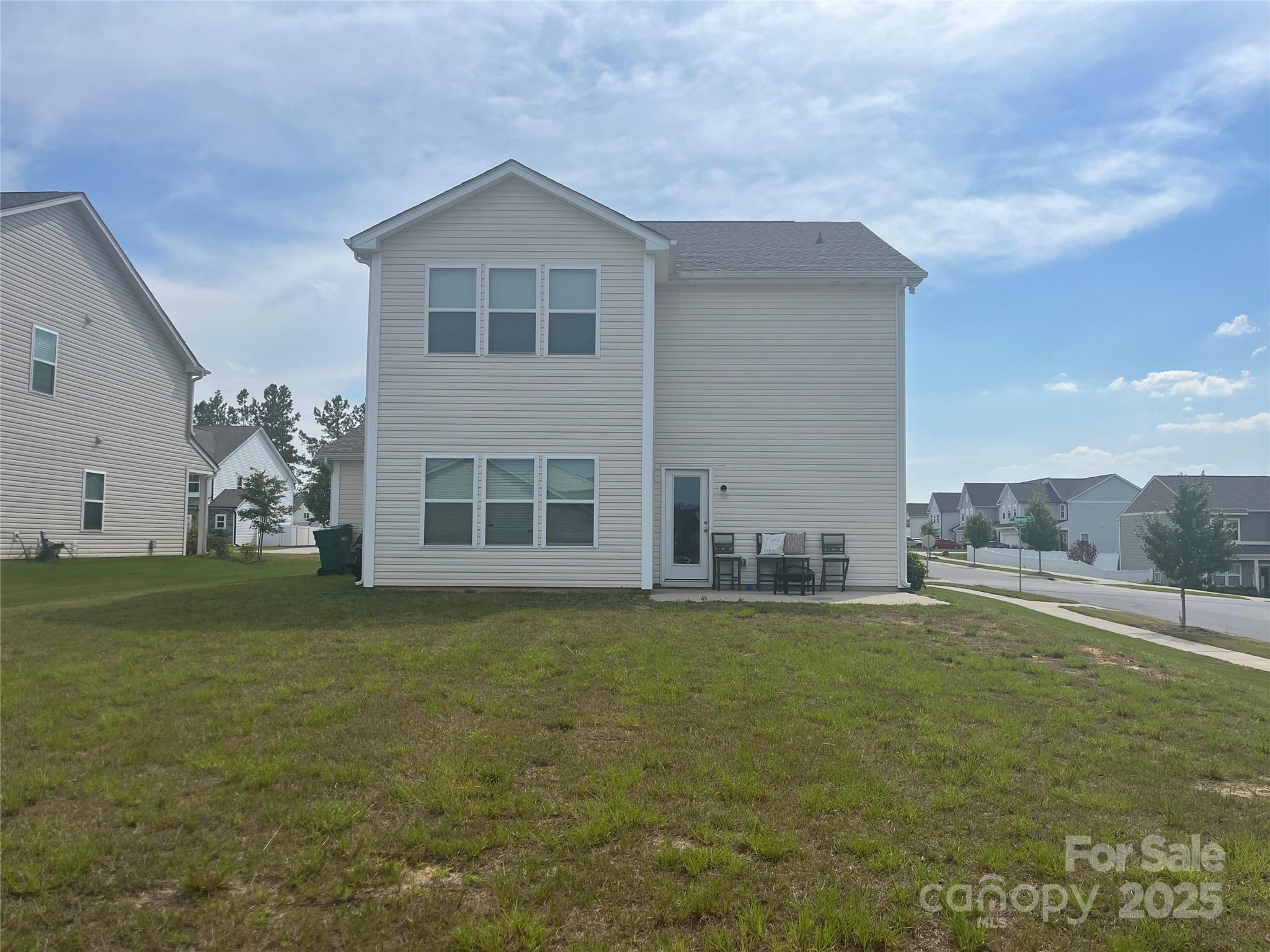 1792 Savannah Lane