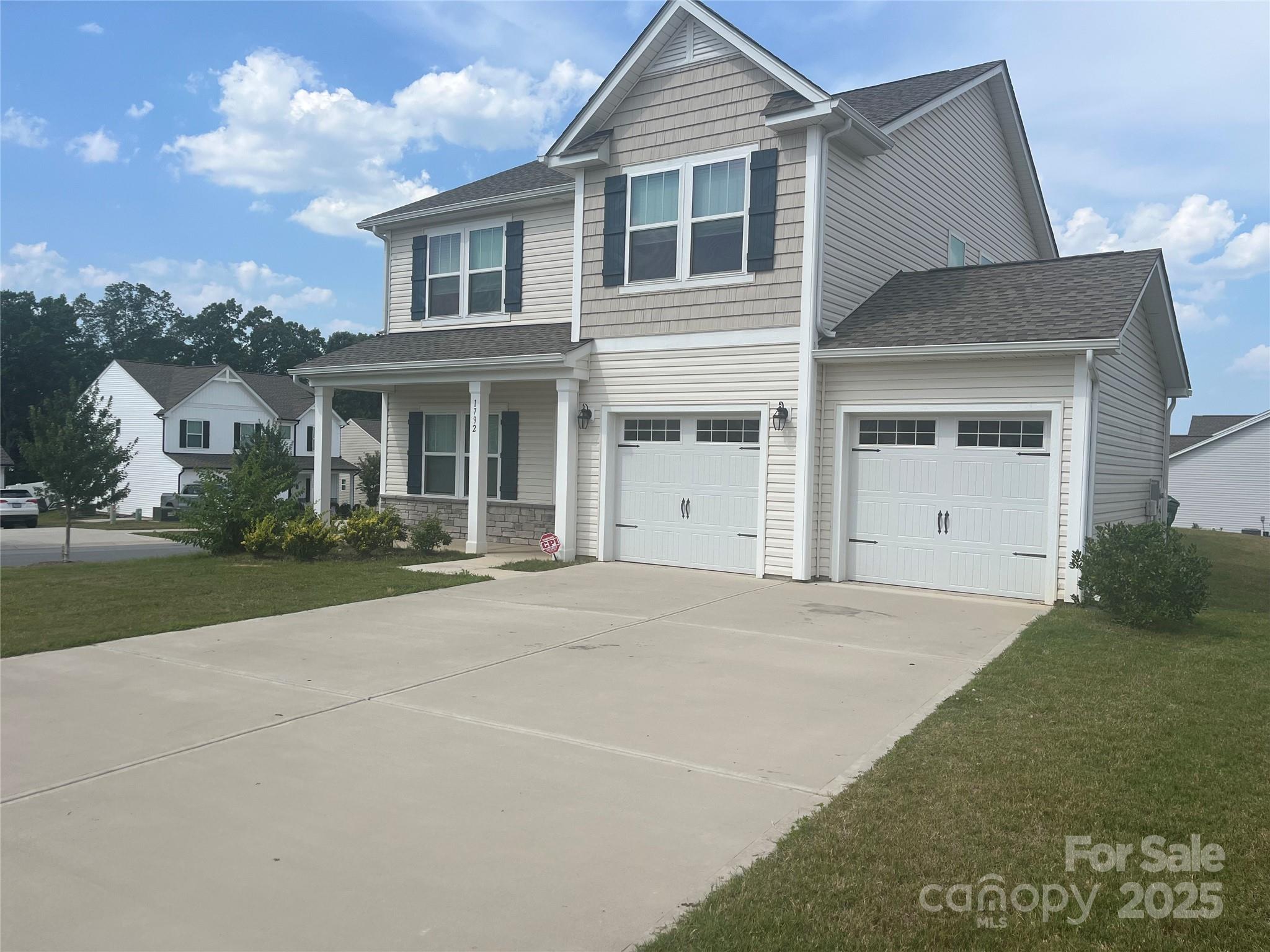 1792 Savannah Lane
