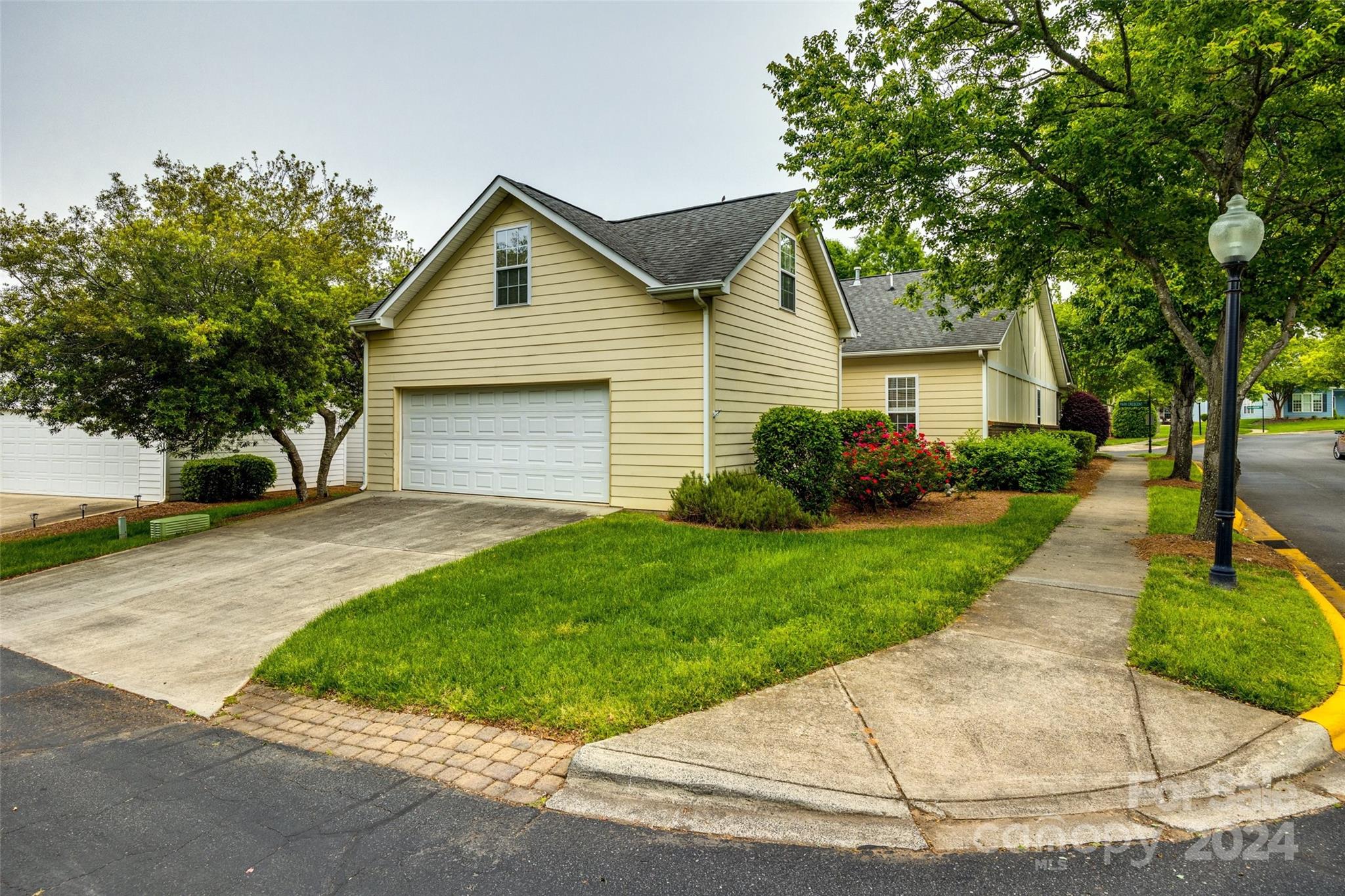 The Cottages - Residential