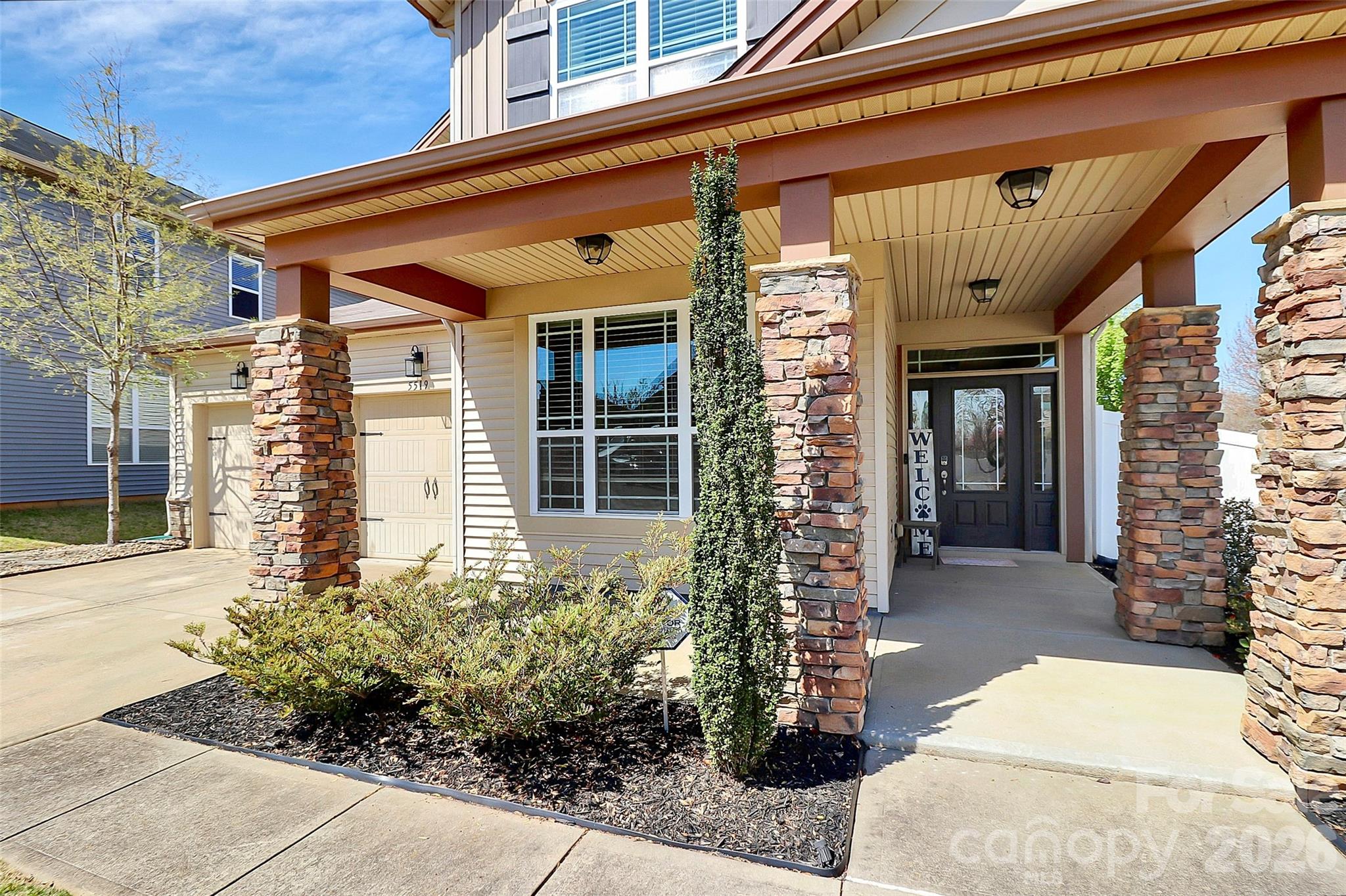 5519 Hubbard Point Drive