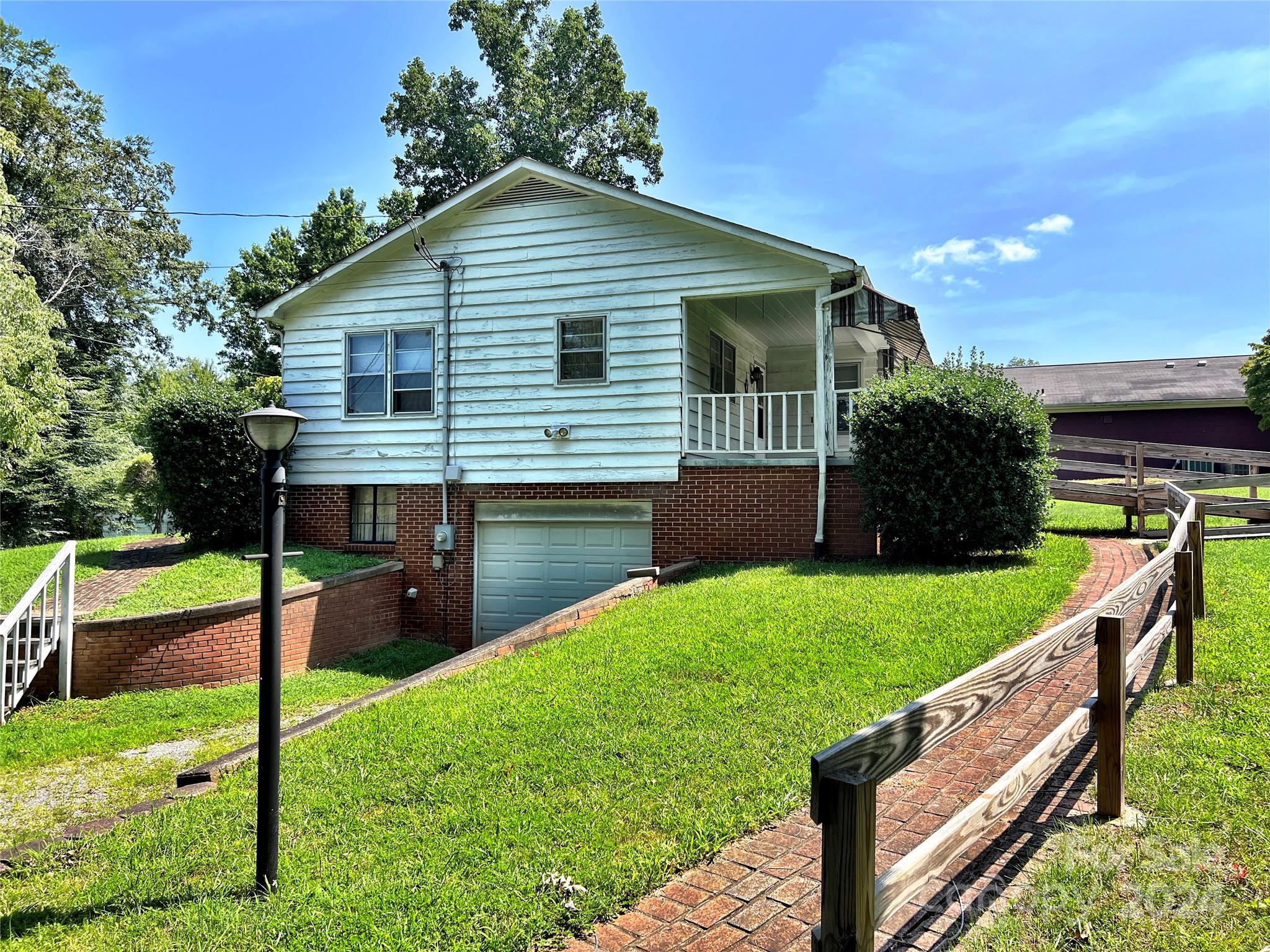 Southern Heights - Residential