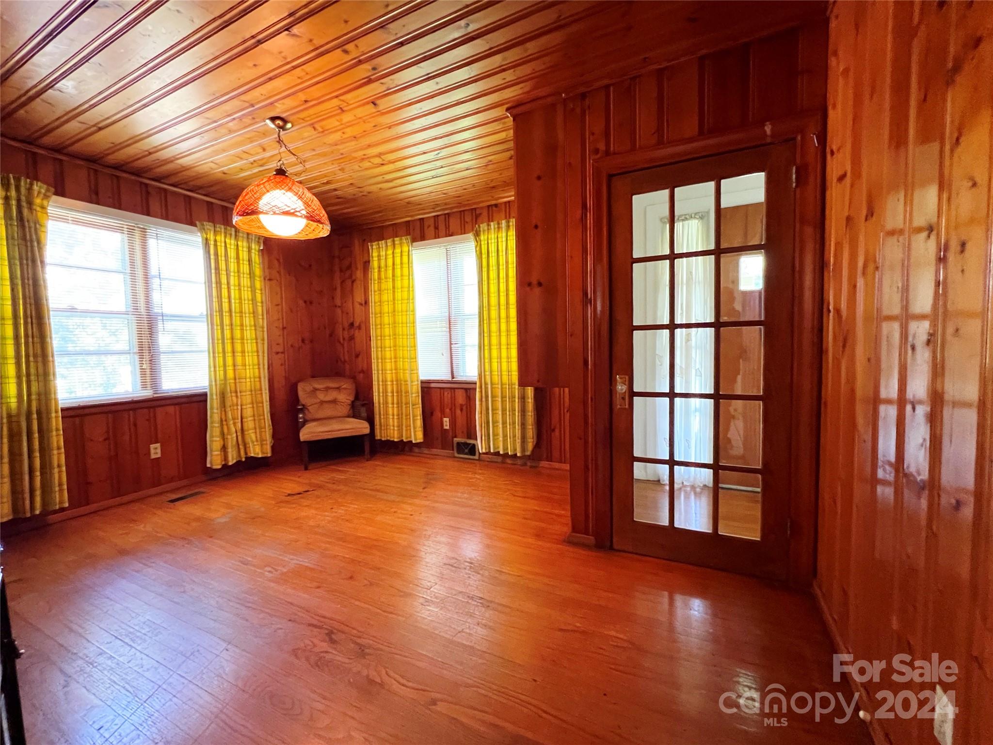 Southern Heights - Residential