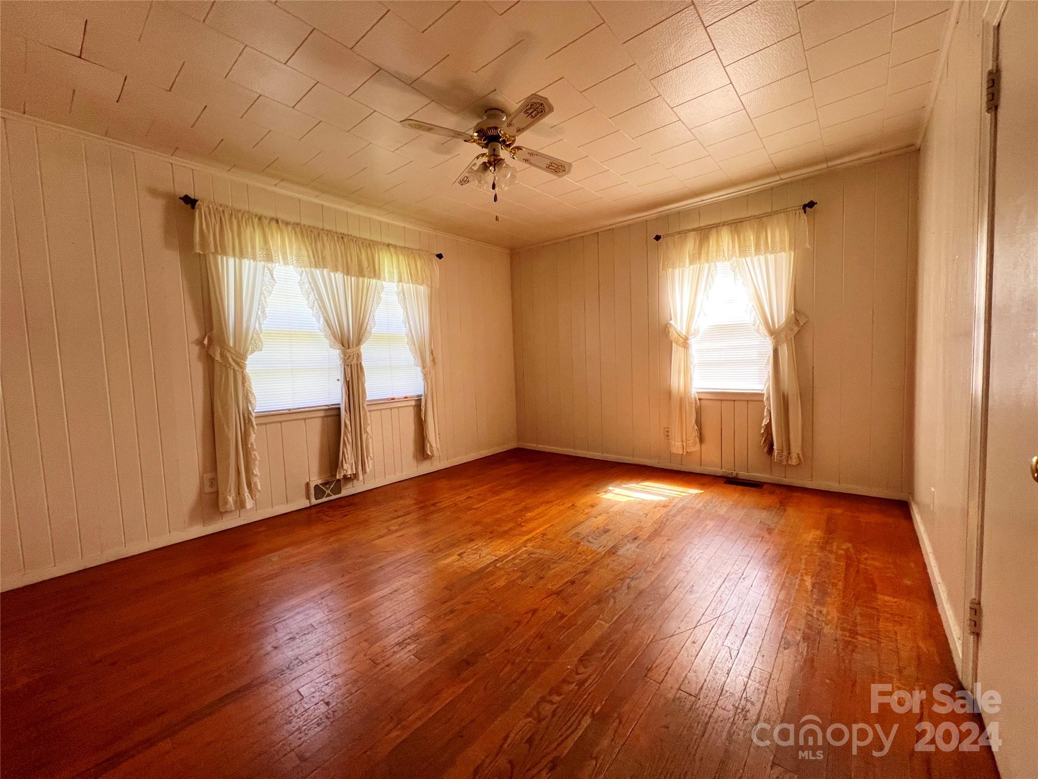 Southern Heights - Residential