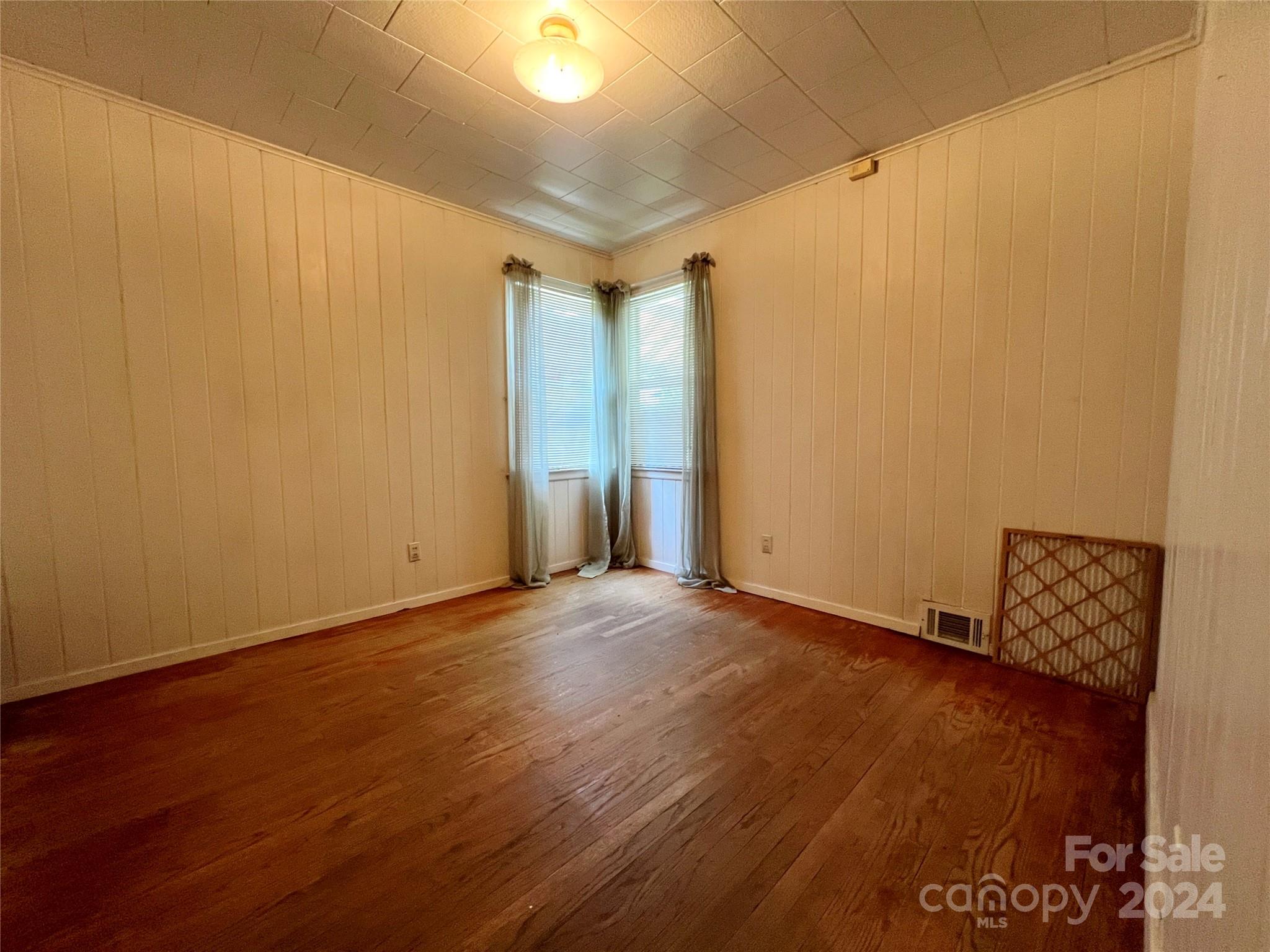 Southern Heights - Residential