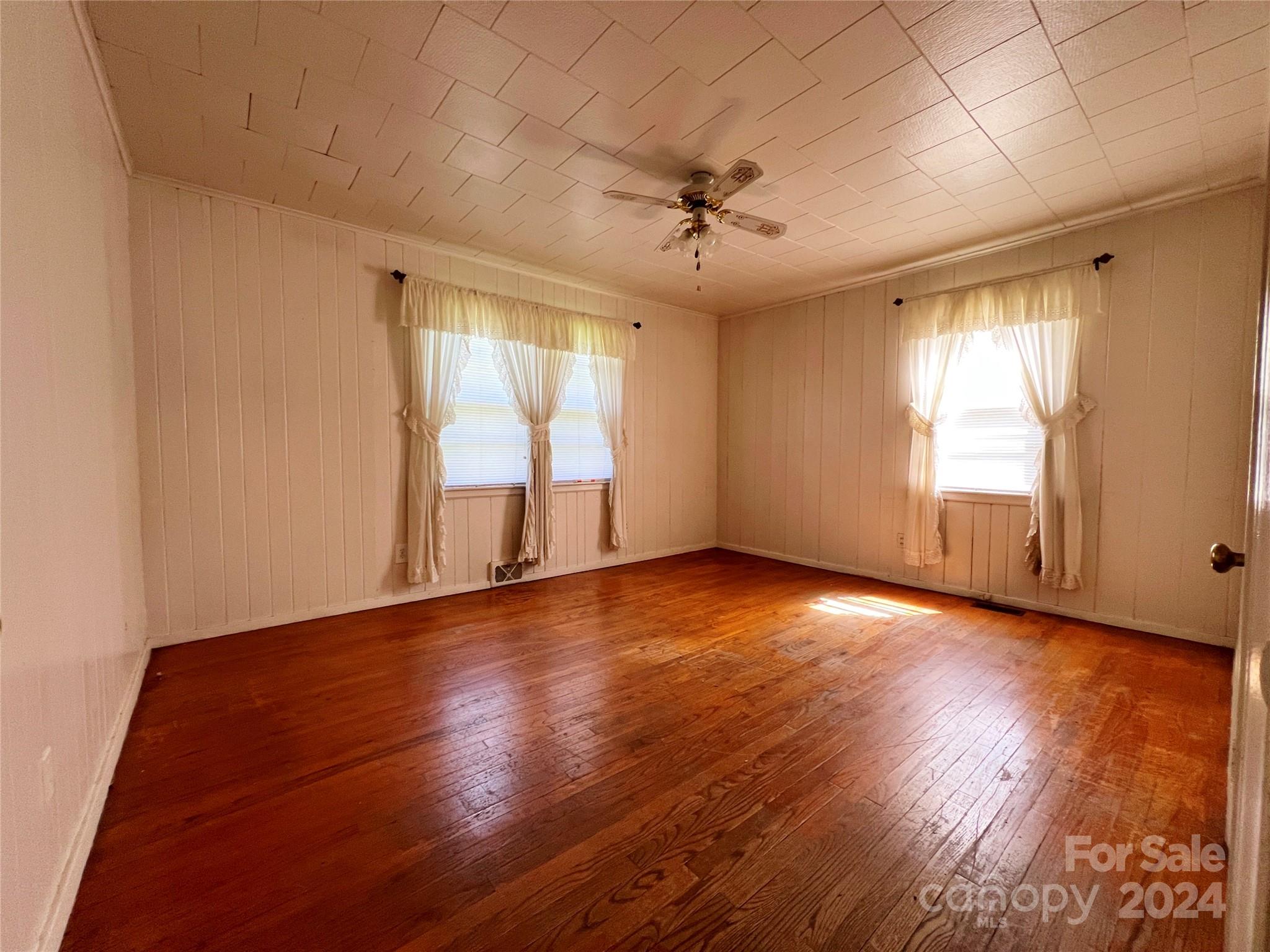 Southern Heights - Residential