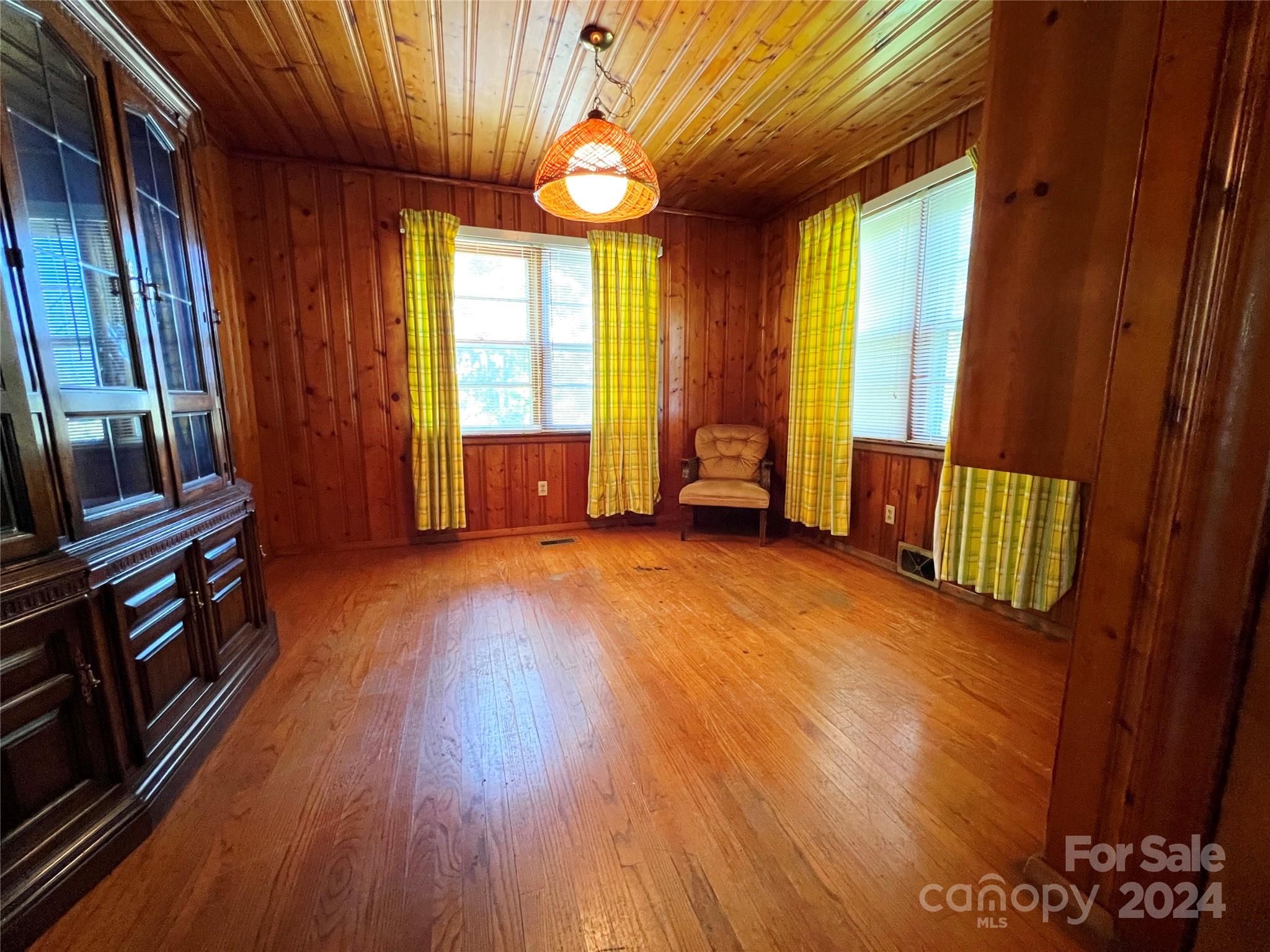 Southern Heights - Residential