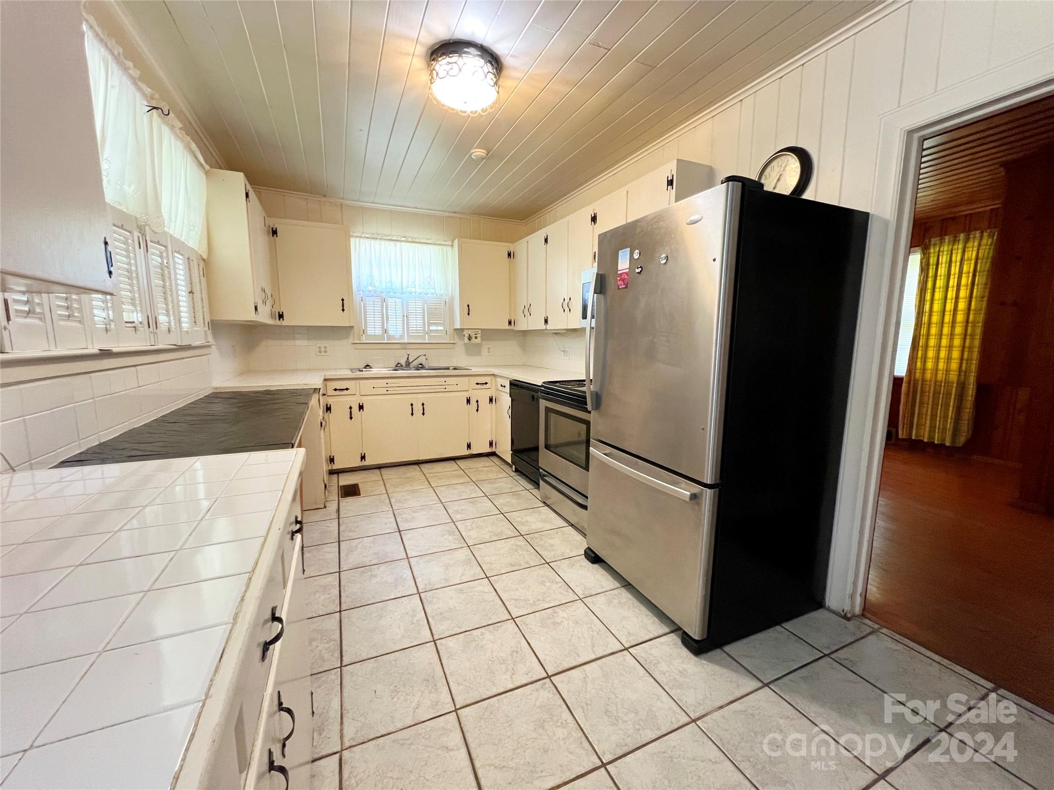 Southern Heights - Residential