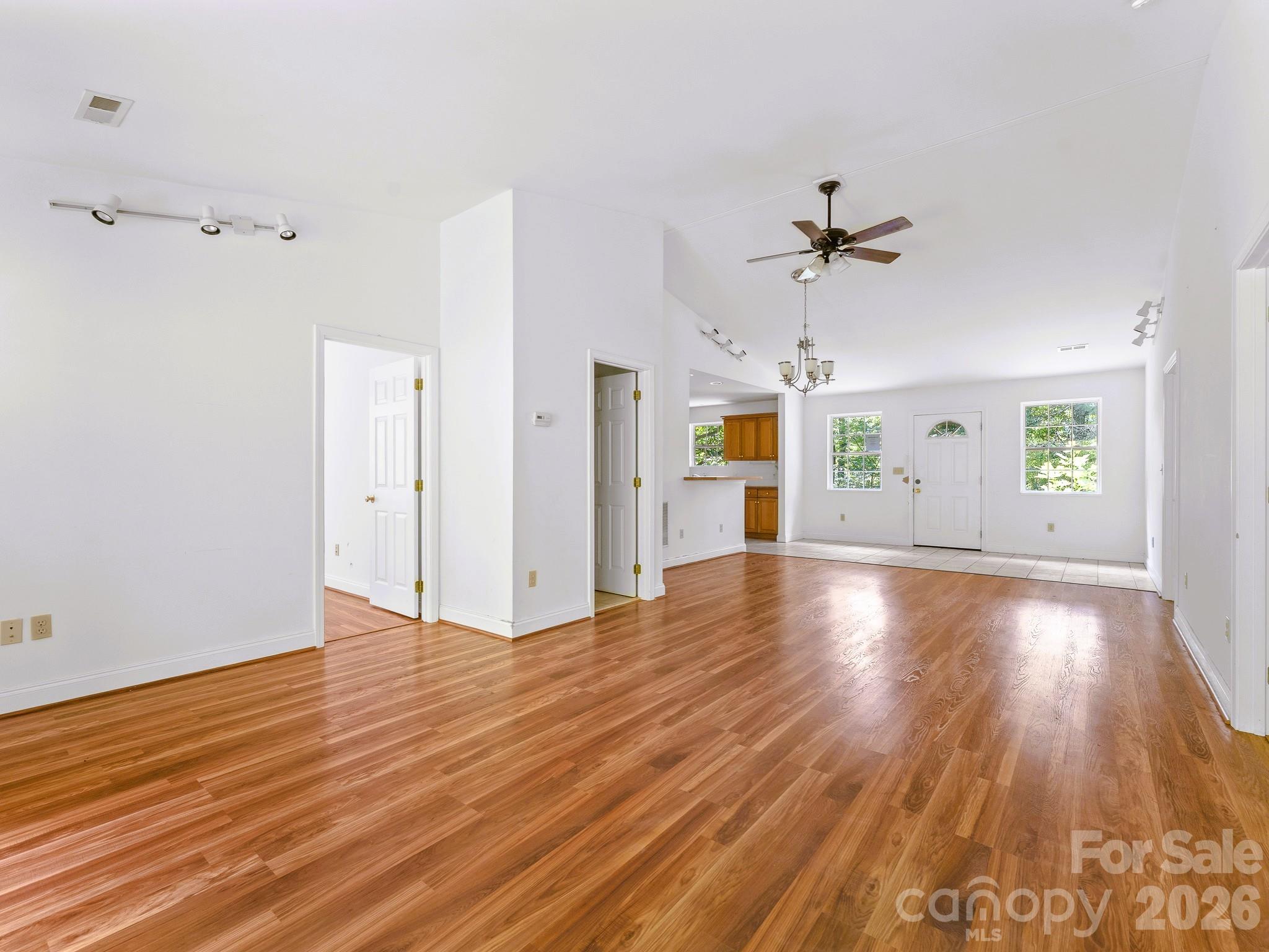 269 Pinewood Knoll Drive