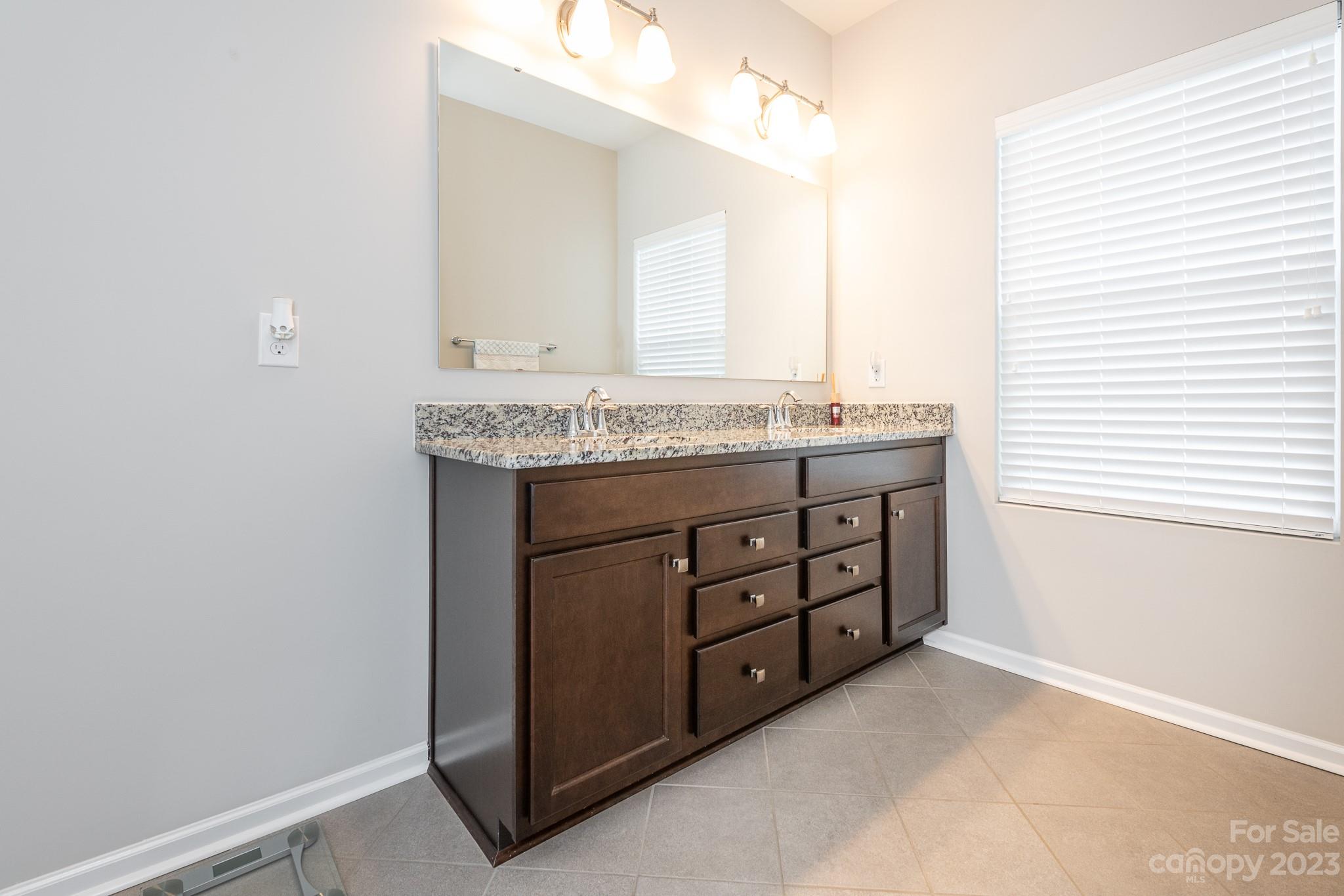 Edgewater - Residential