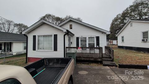 Photo of 1616 E Cole Street, Gastonia, NC 28054 (MLS # 4331803)