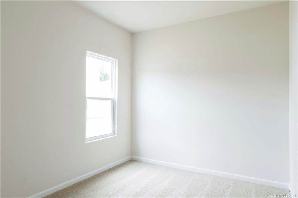 Woodside At Mountain View - Residential