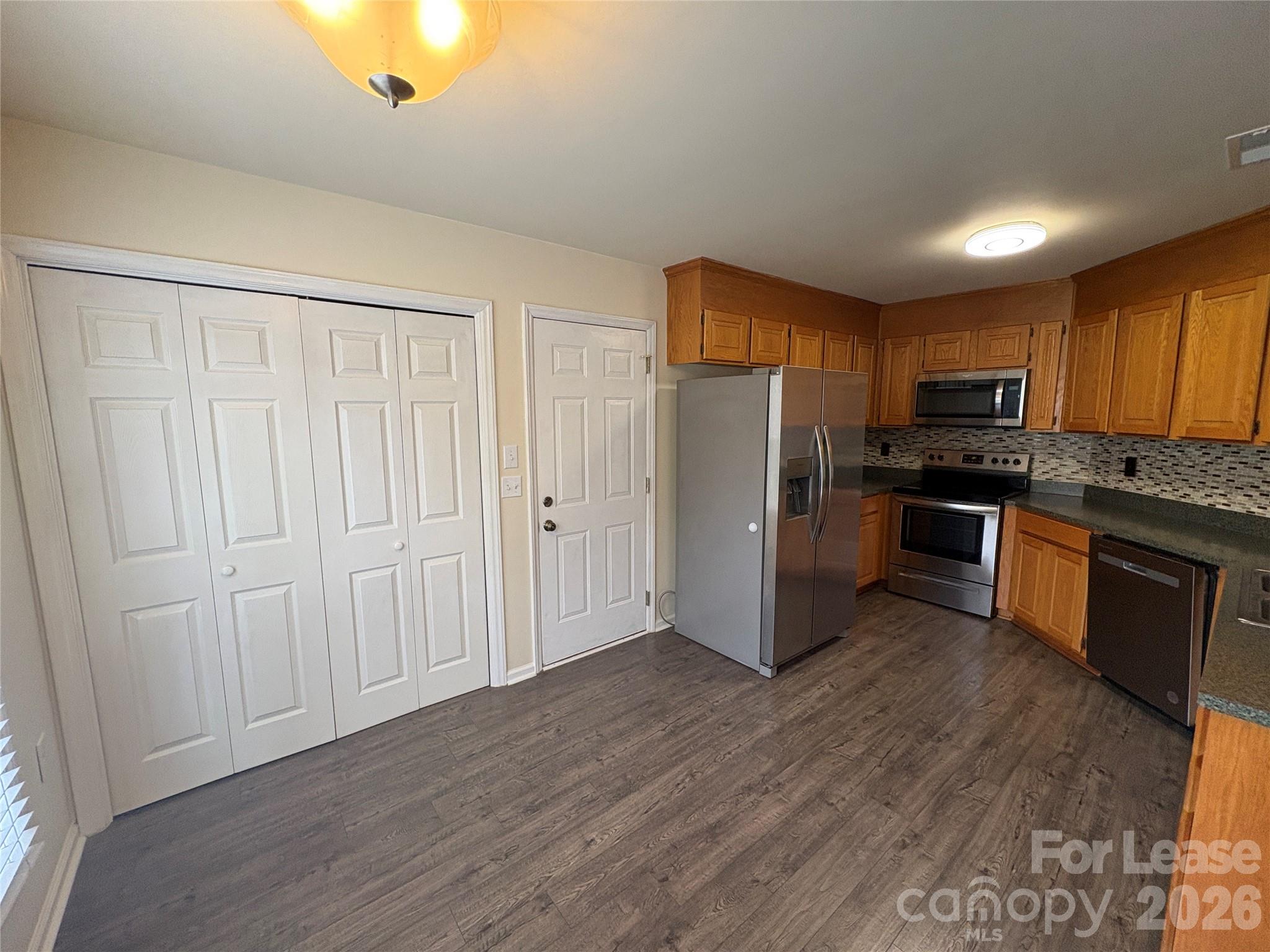 Cranston Crossing - Residential Lease