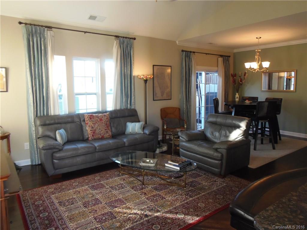 Riviera - Residential