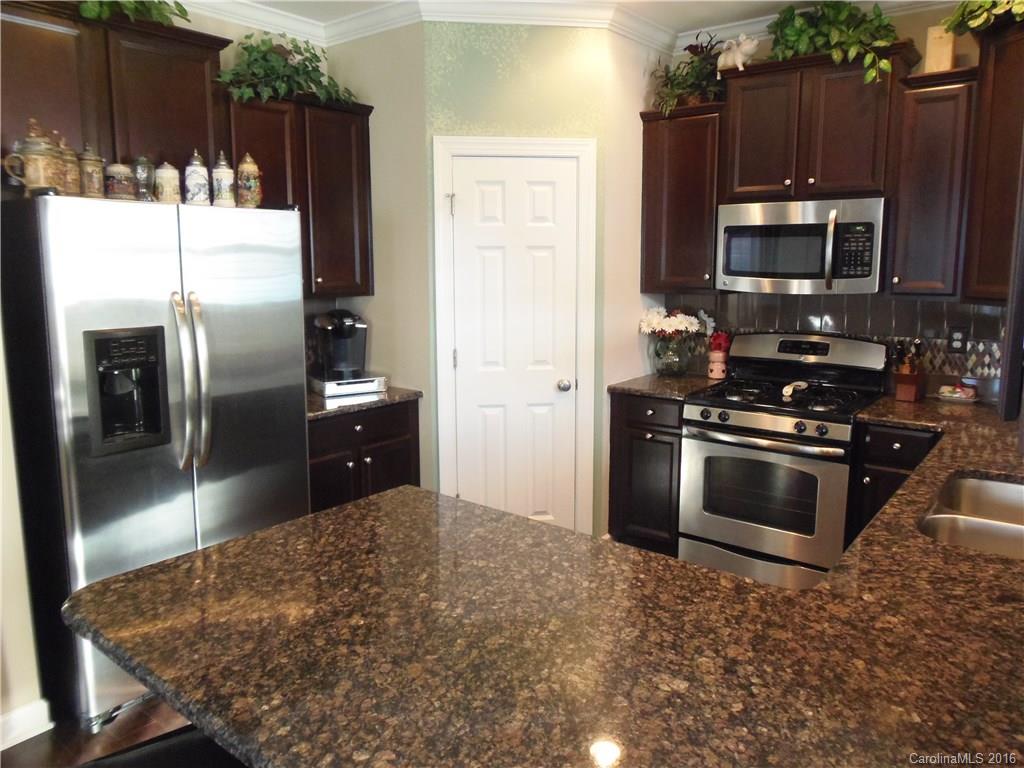 Riviera - Residential