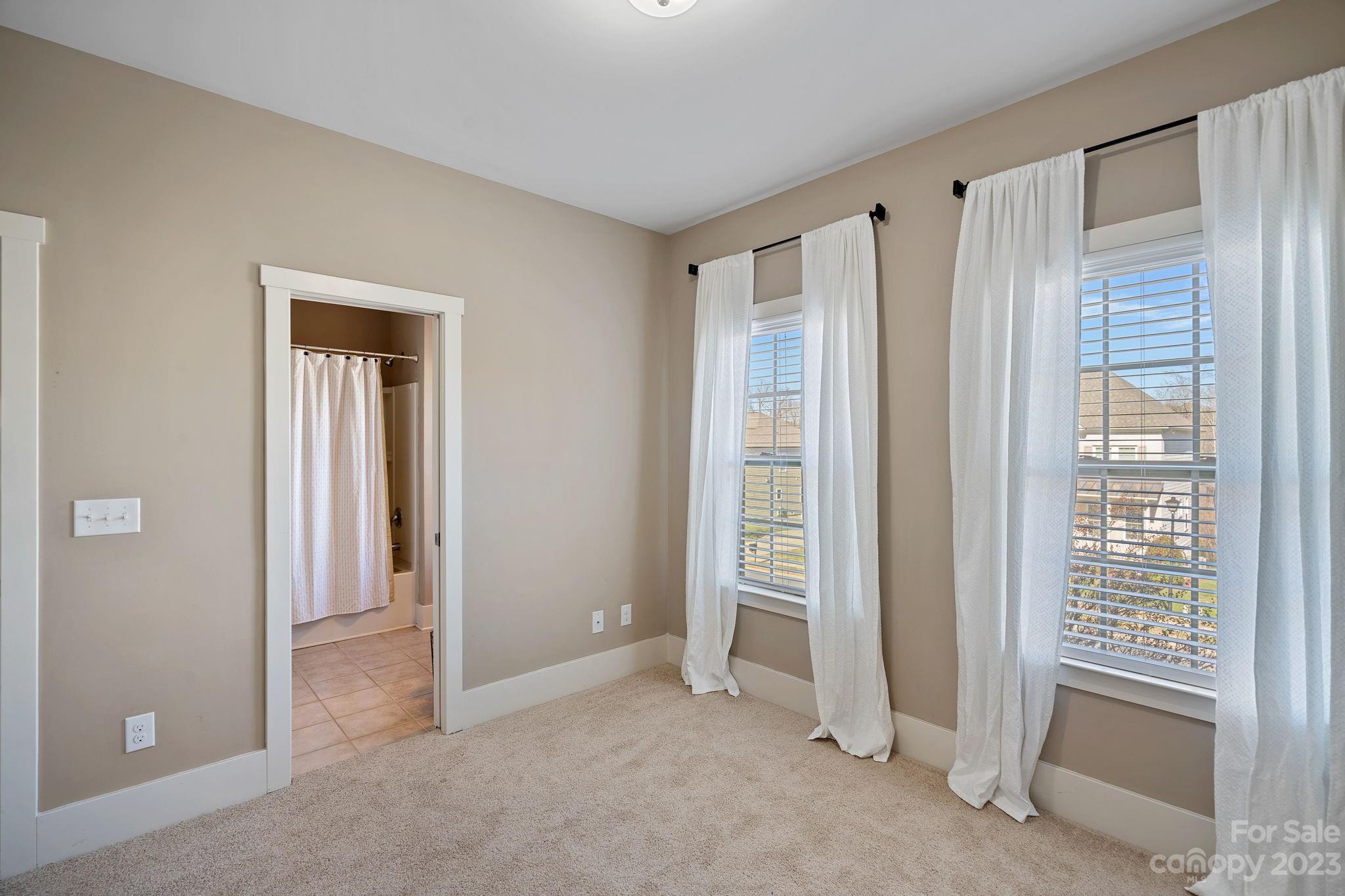 The Park at Sharon - Residential