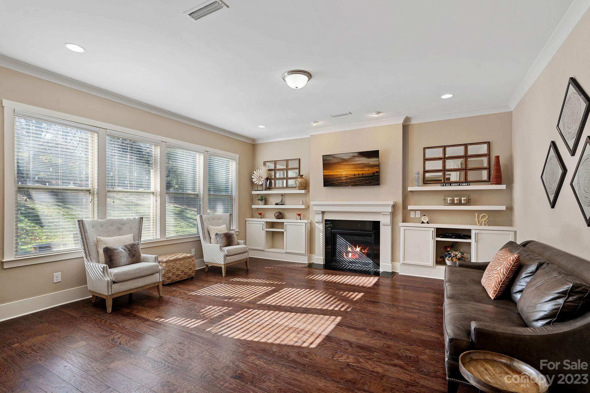 The Park at Sharon - Residential