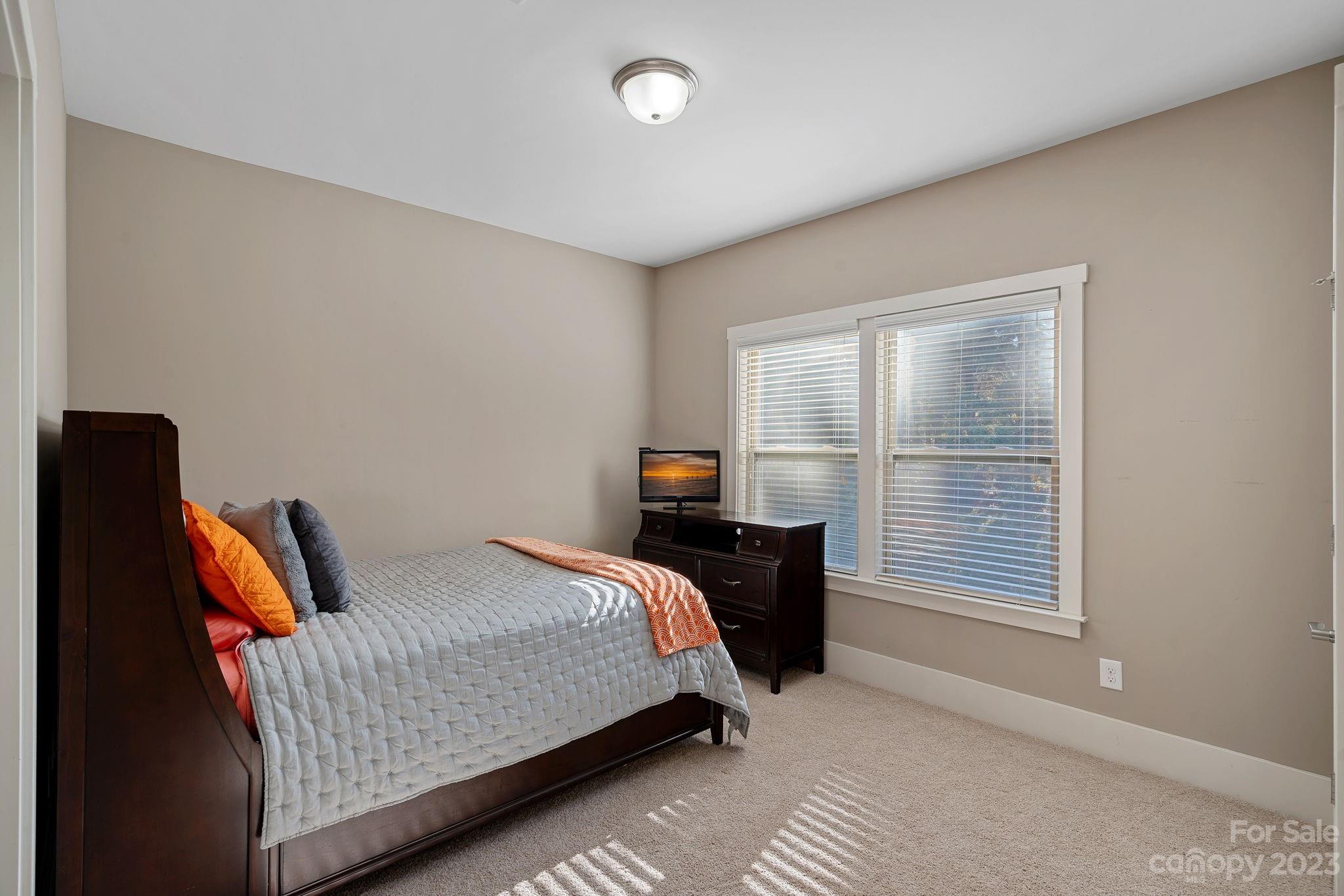 The Park at Sharon - Residential