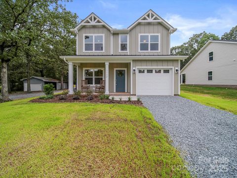 1142 Forest Drive Marshville NC 28103