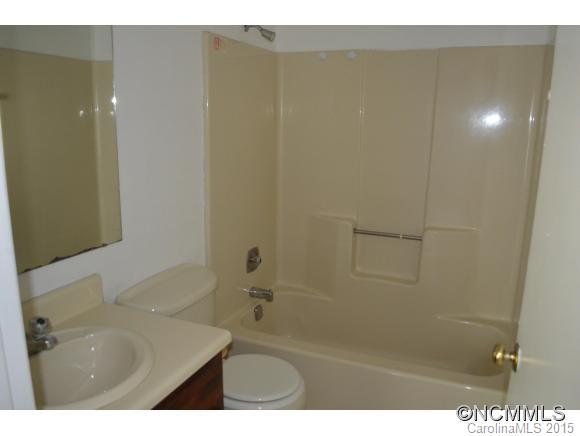 Riverside Valley Villas - Residential