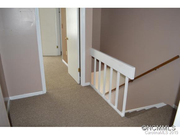 Riverside Valley Villas - Residential