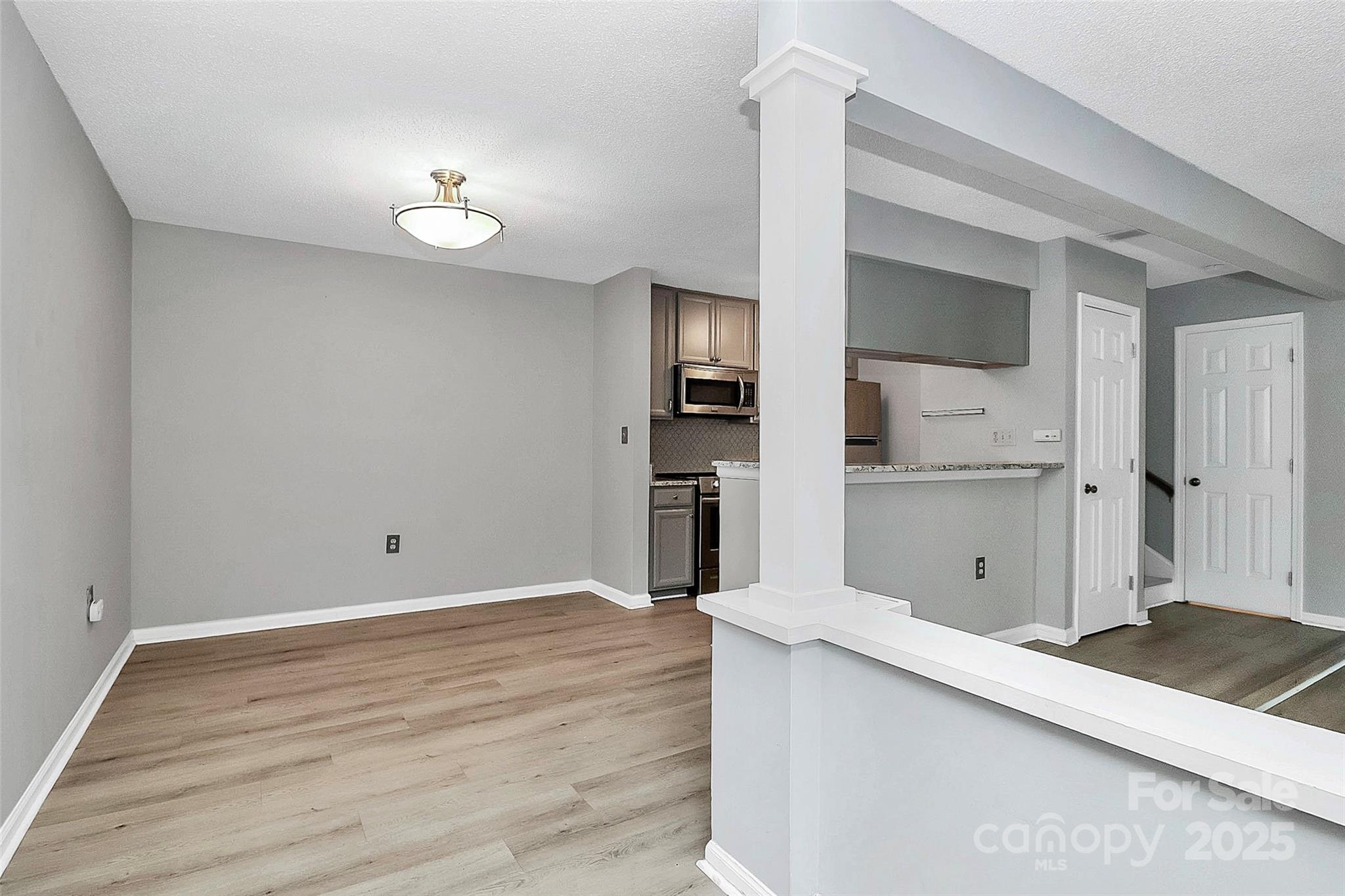 Springfield Square - Residential