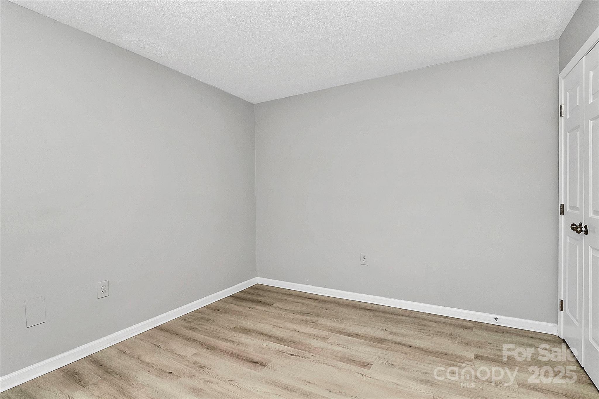 Springfield Square - Residential