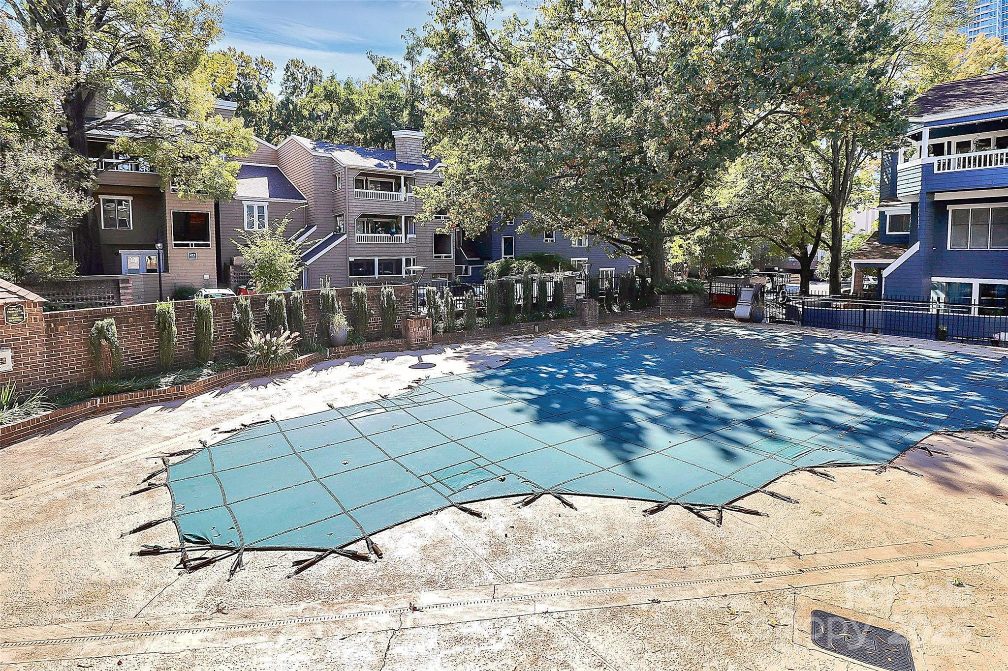 Springfield Square - Residential